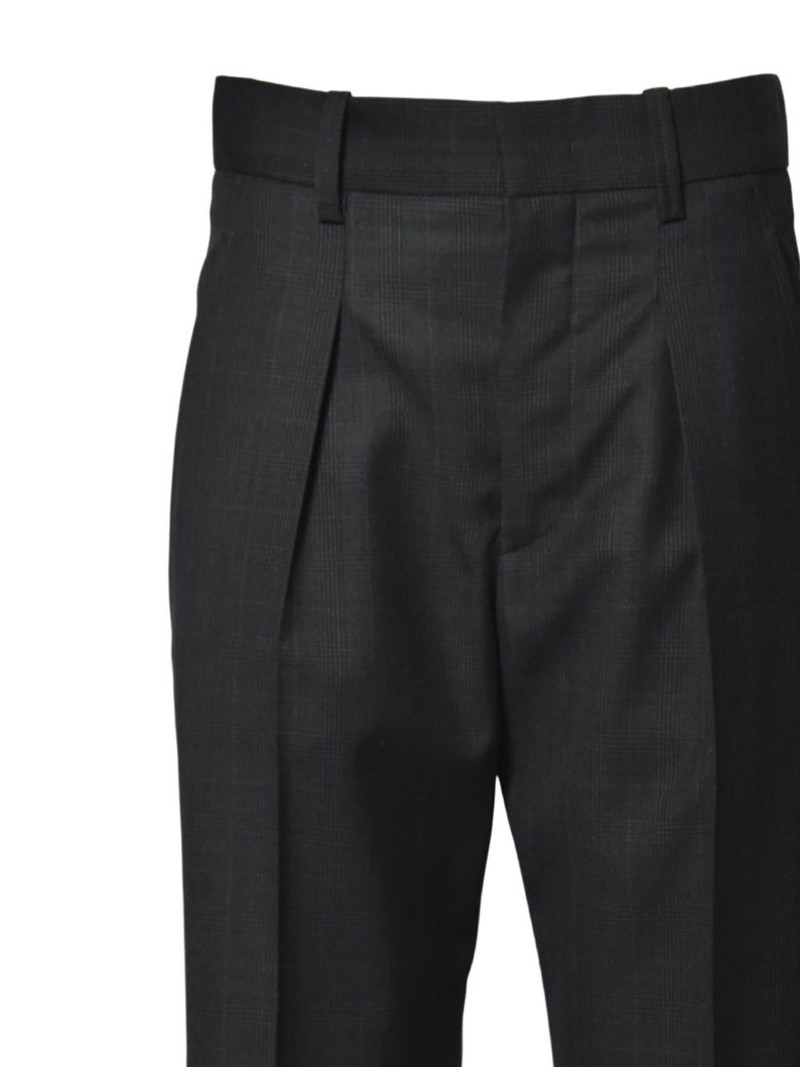 pleated trousers 3