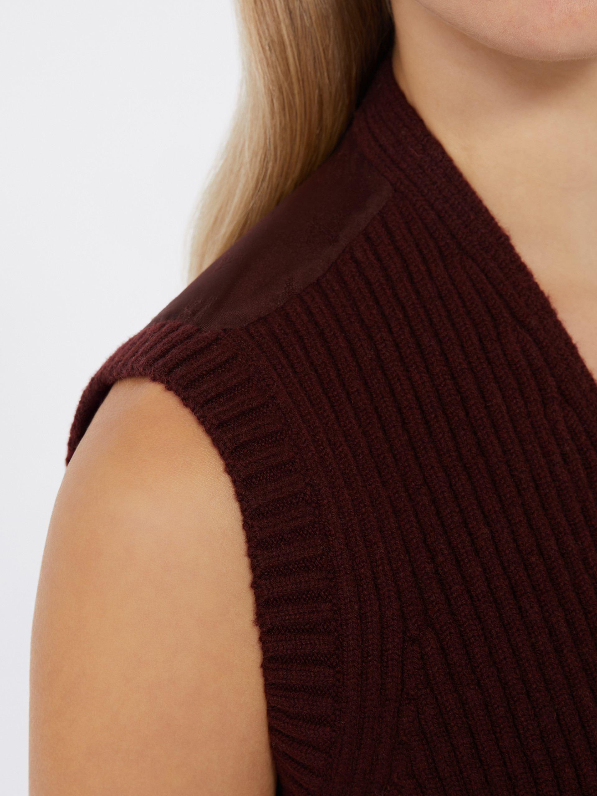 MADRE Wool and cashmere gilet - 5