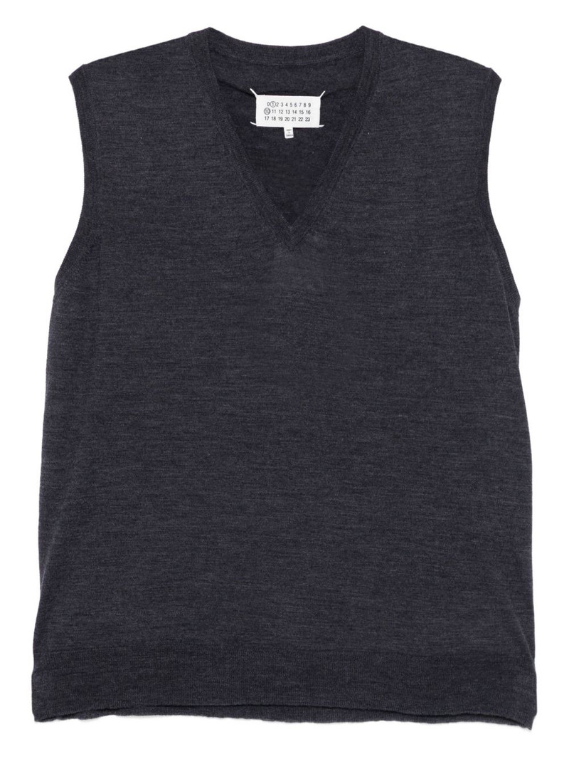 V-neck wool vest 1