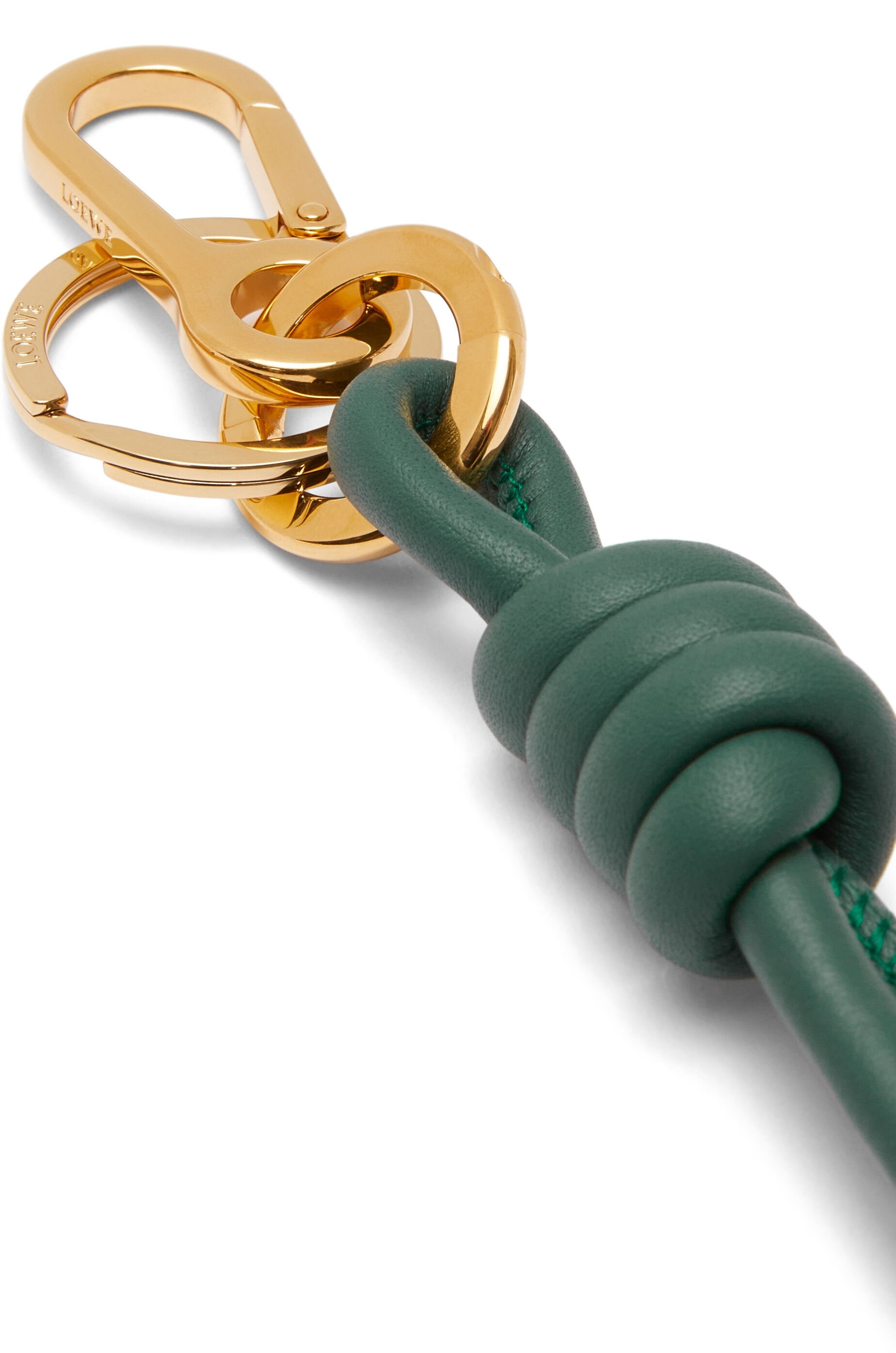 Knot charm in classic calfskin - 3