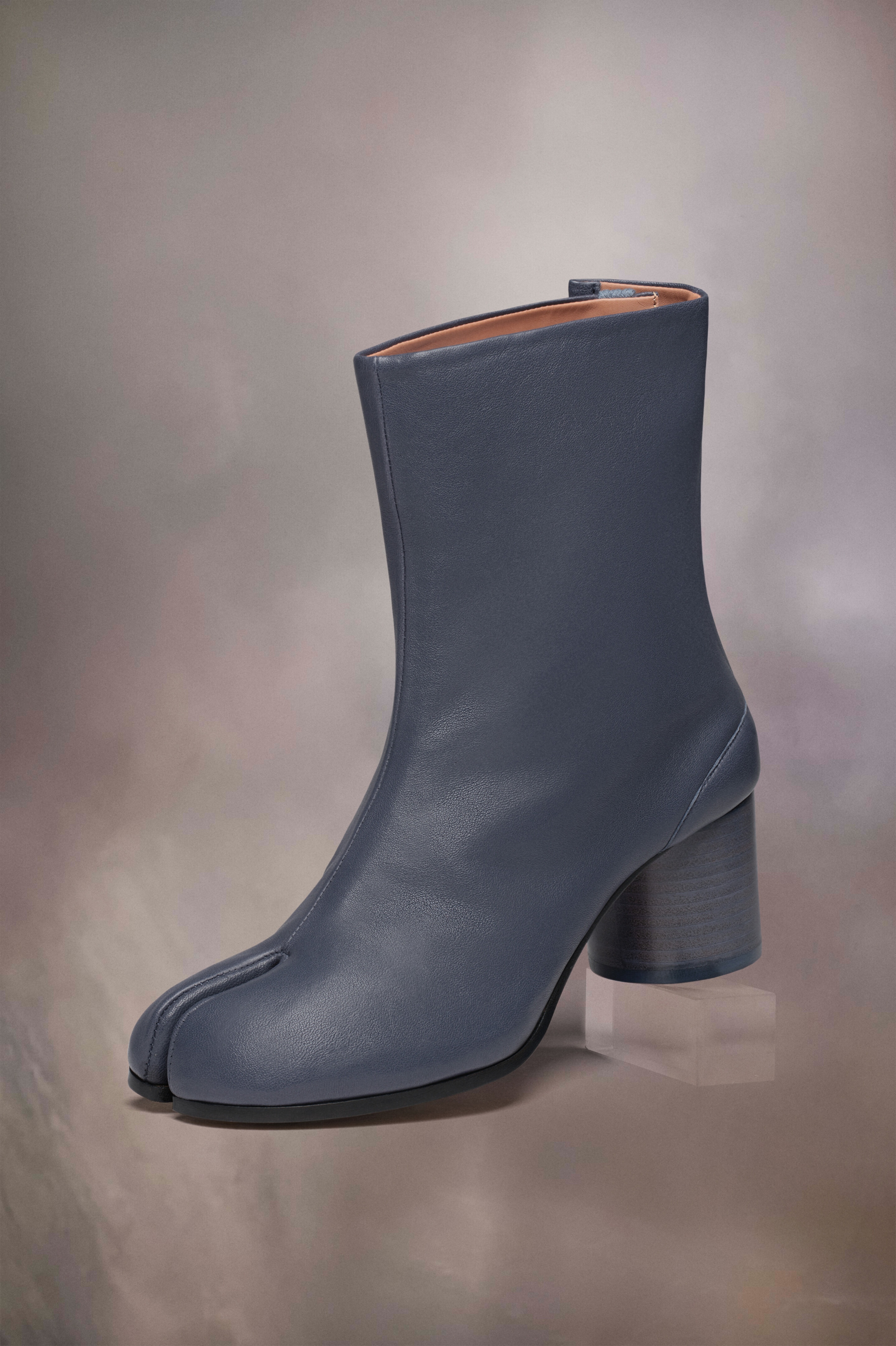 Tabi ankle boots - 1