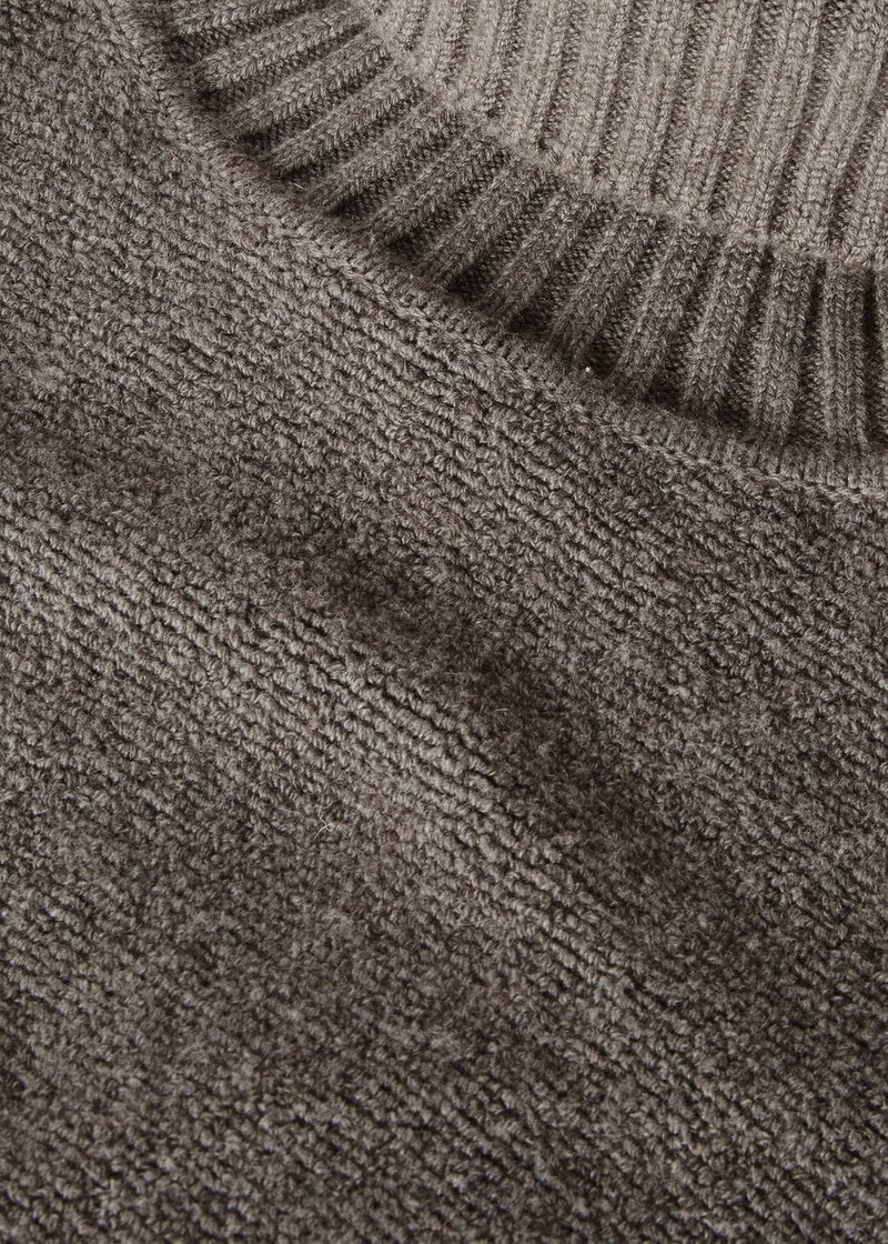 Cocooning Turtleneck 7