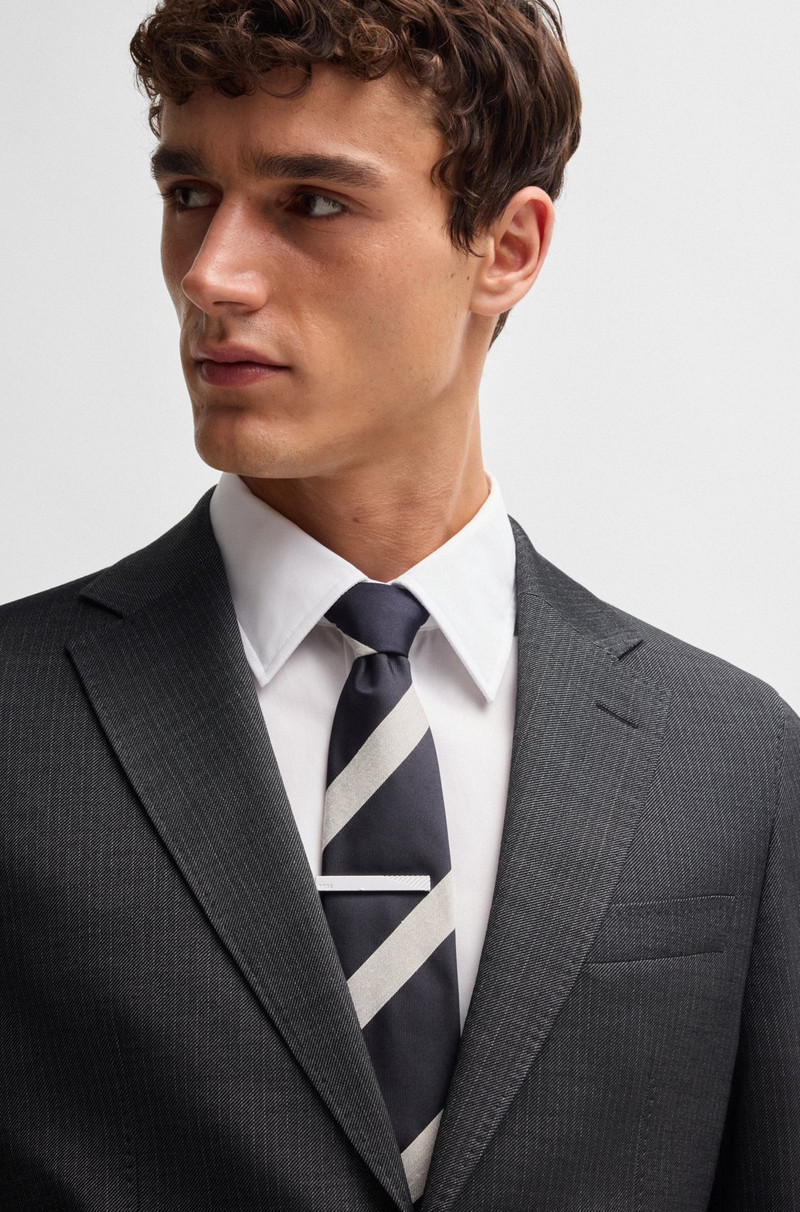 SLIM-FIT SUIT IN STRIPED WOOL 4