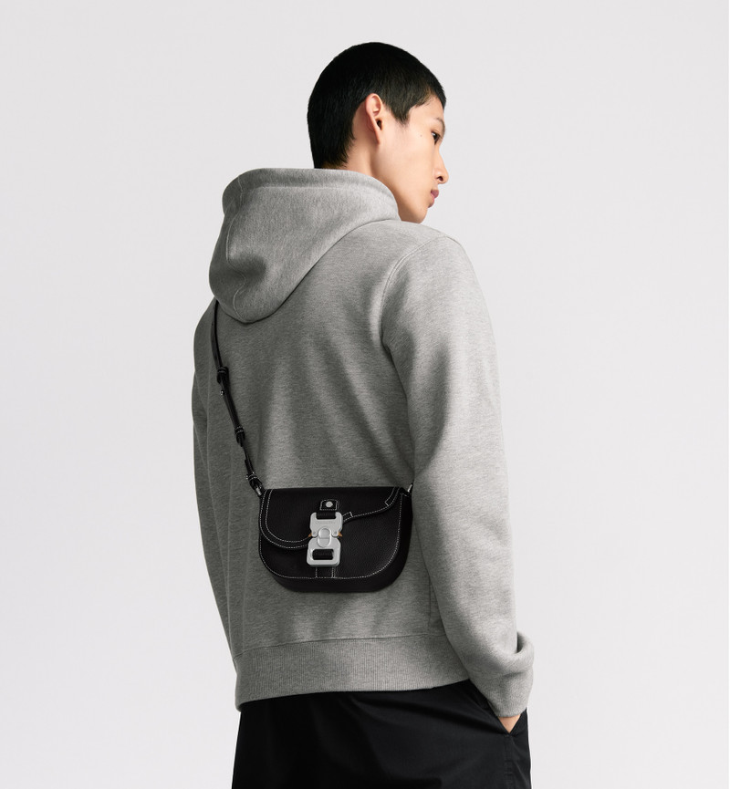 Dior Saddle Pouch with Strap outlook