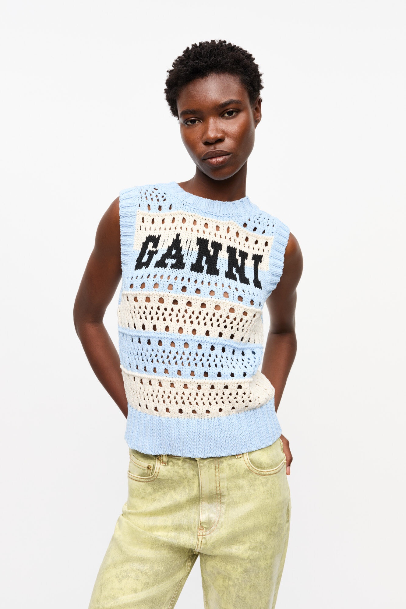 LIGHT BLUE STRIPED VEST - 2