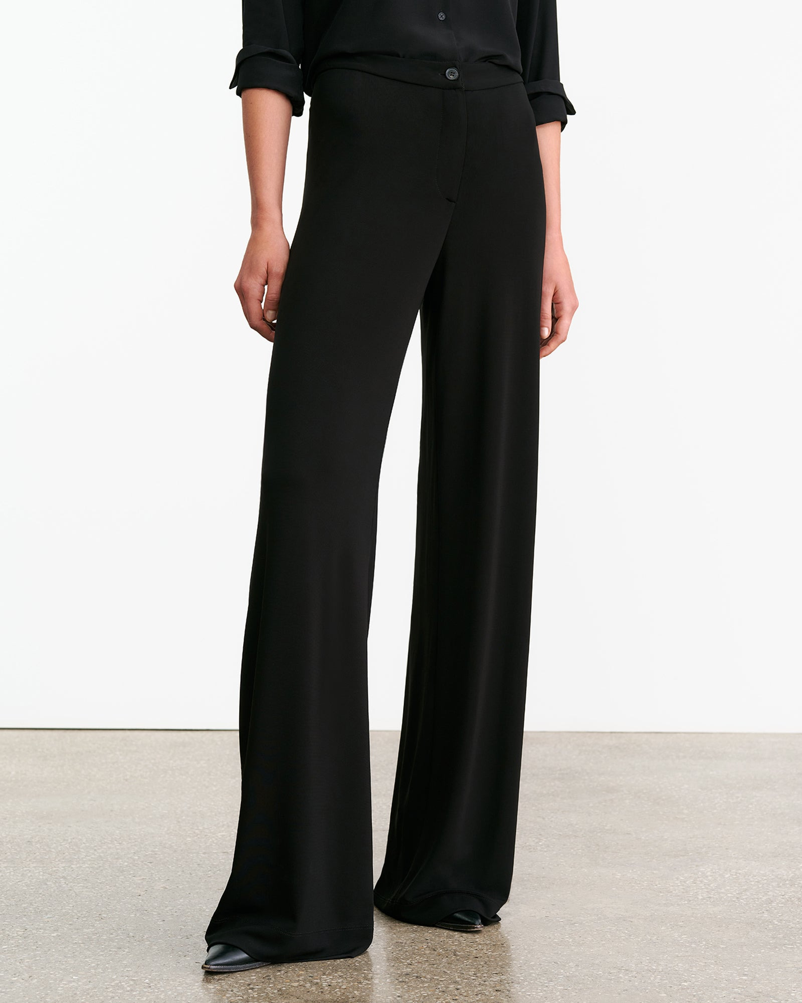 KIANA PANT - 4