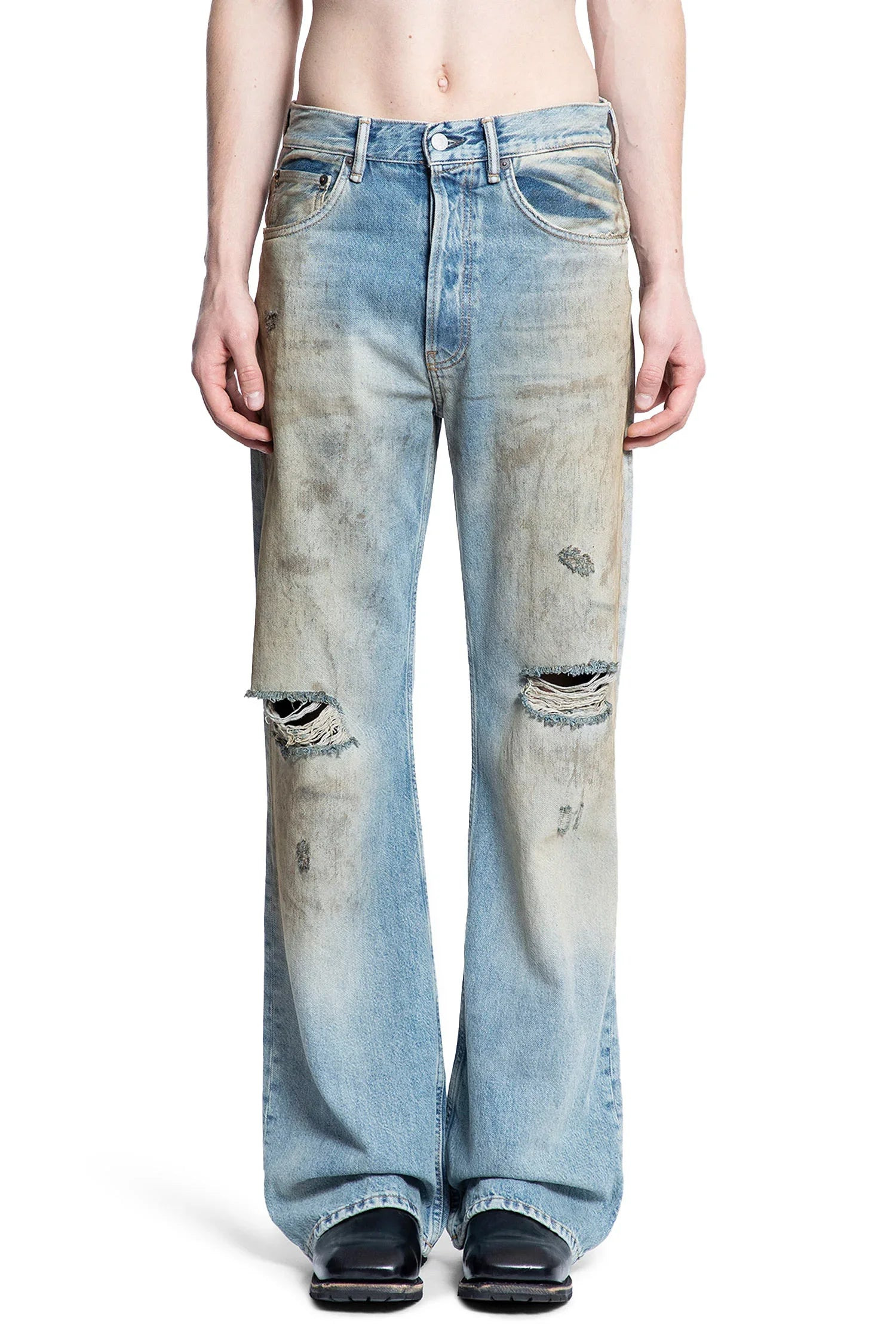 2012-Loose-Fit-Jeans - 1