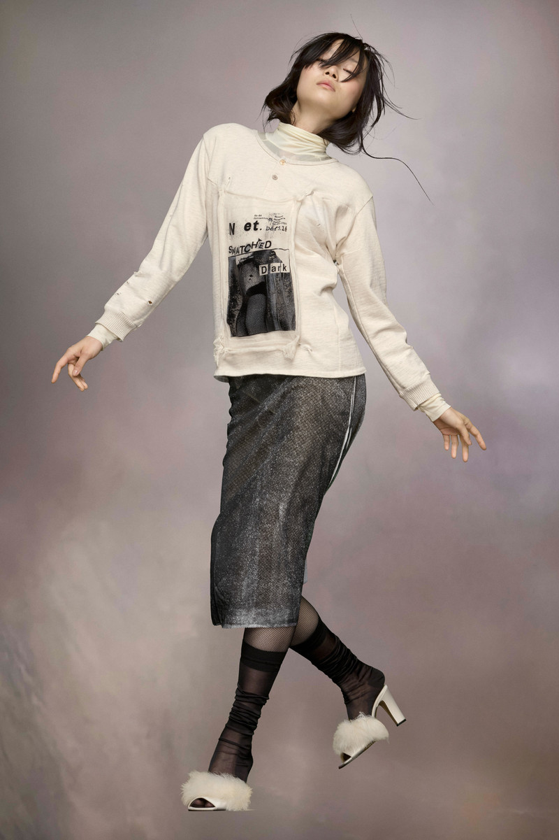 Maison Margiela Invitation sweatshirt outlook