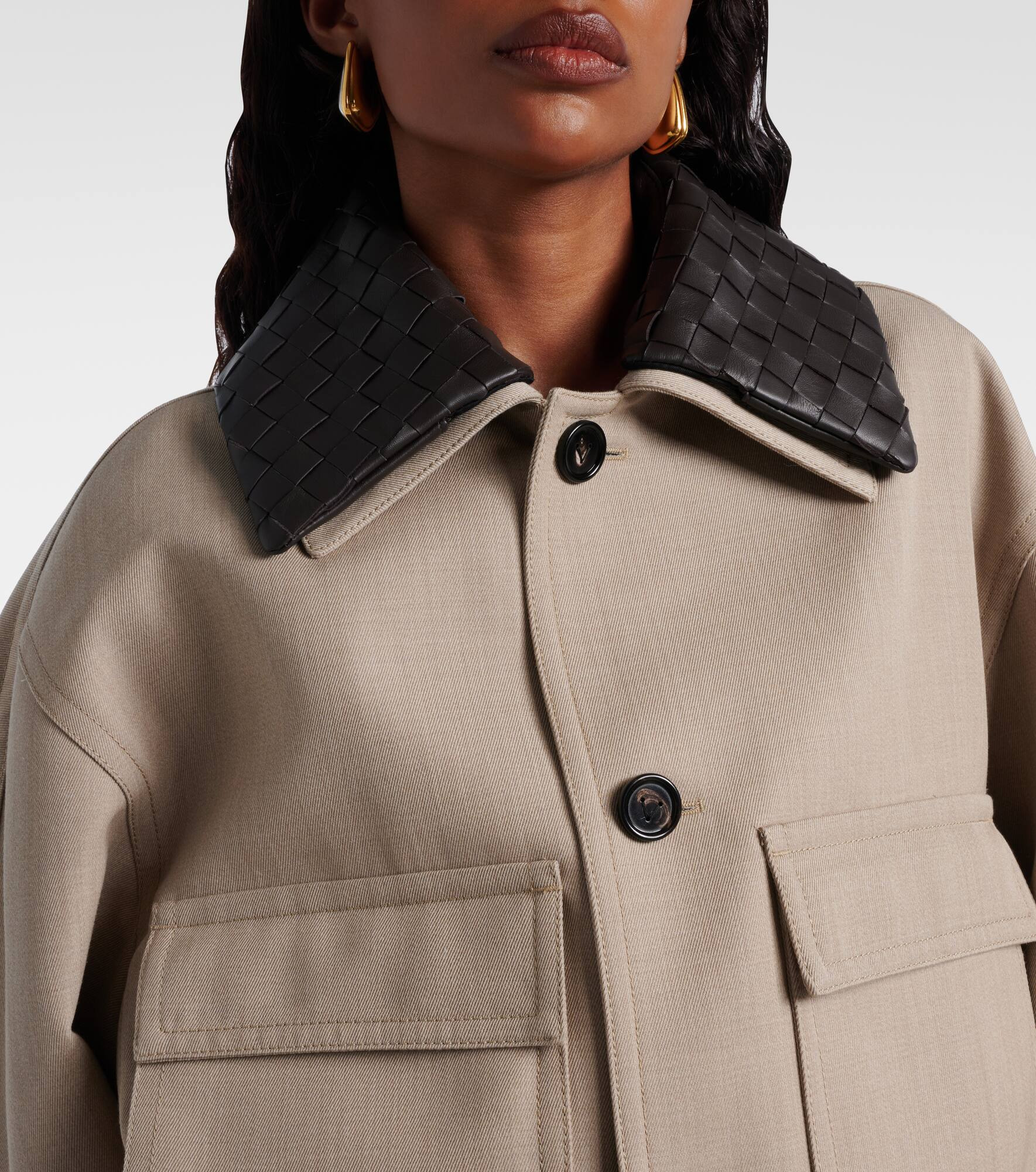 Cropped leather-trimmed wool jacket - 4