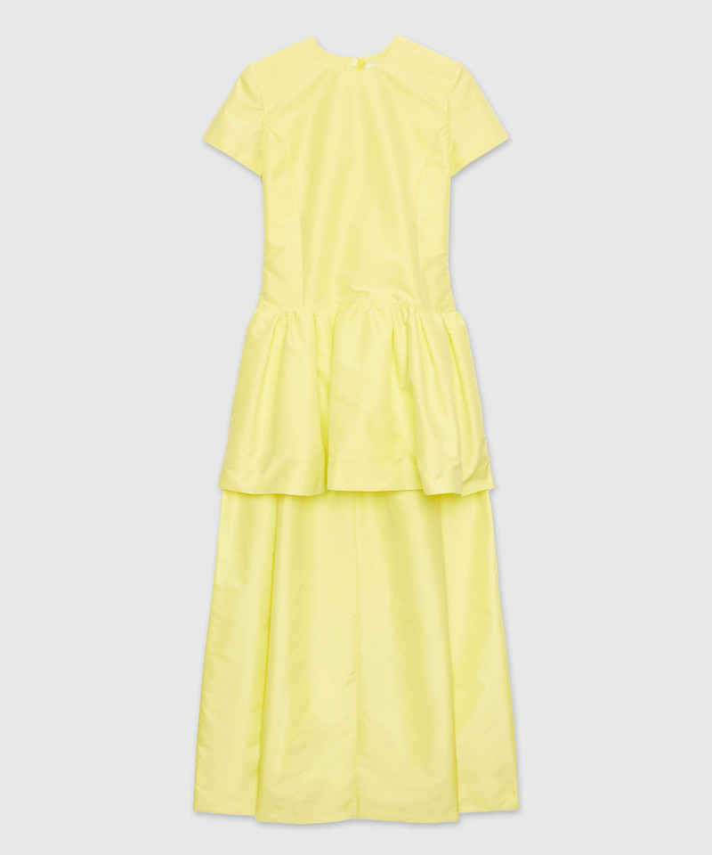 Yellow duchesse dress with train 1