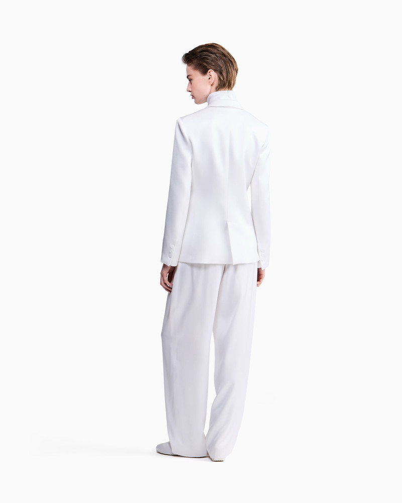 THREE-PIECE DOUBLE-BREASTED OLYMPIC CEREMONY SUIT 3