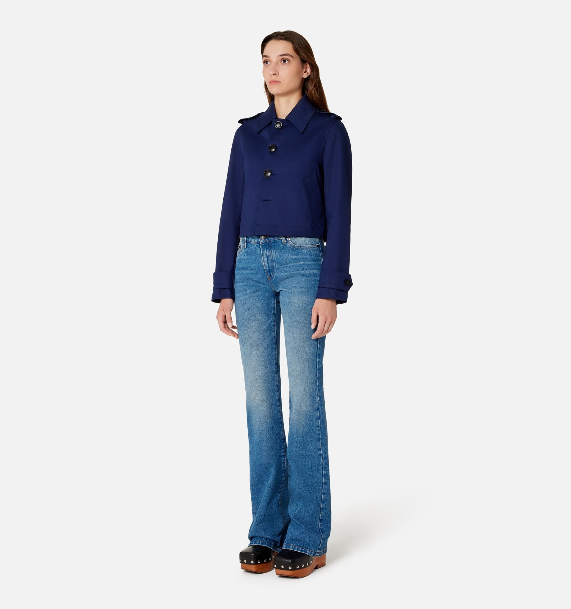 Short Buttoned Jacket - 3