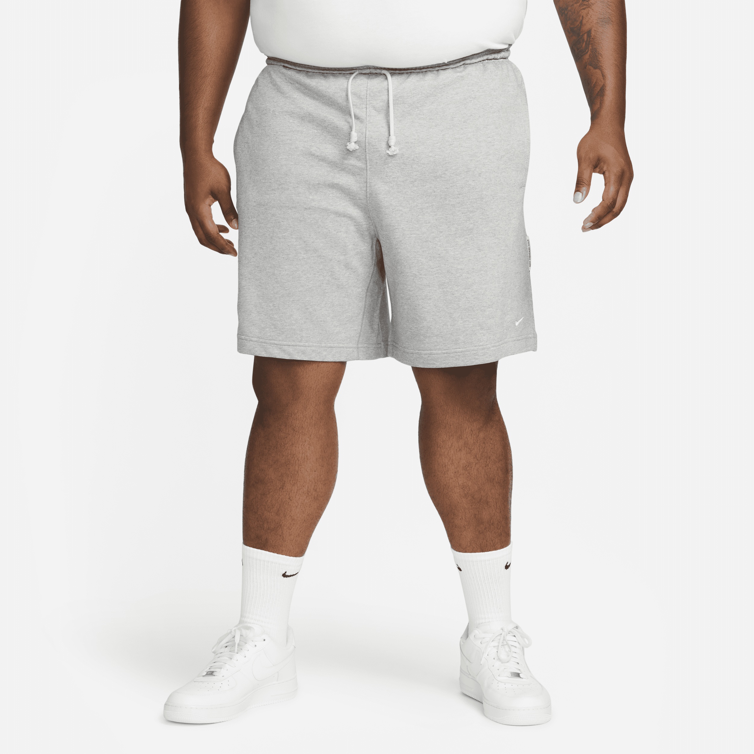 Nike Standard Issue Men's Dri-FIT 8" Basketball Shorts - 10