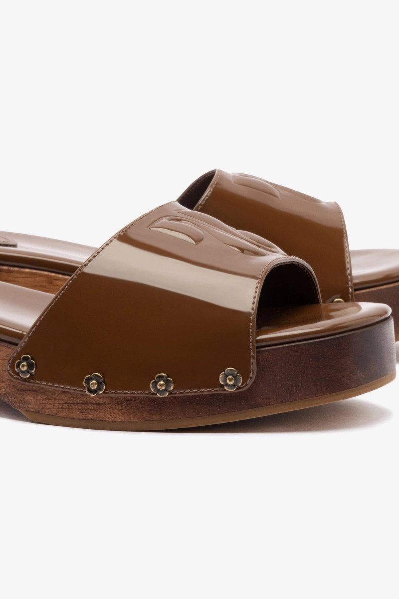 Zuzi Mule In Burnt Umber Patent Leather 4