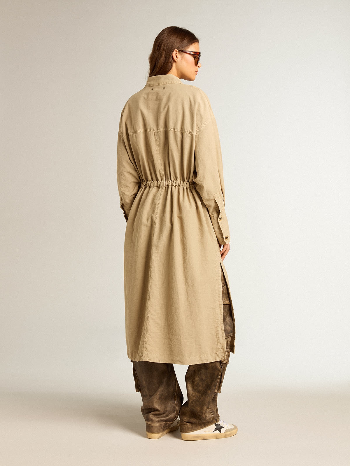 Khaki-colored cotton twill trench dress - 4
