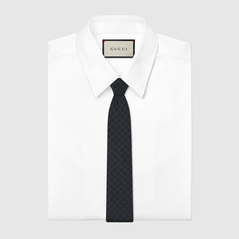 GUCCI GG silk jacquard tie outlook