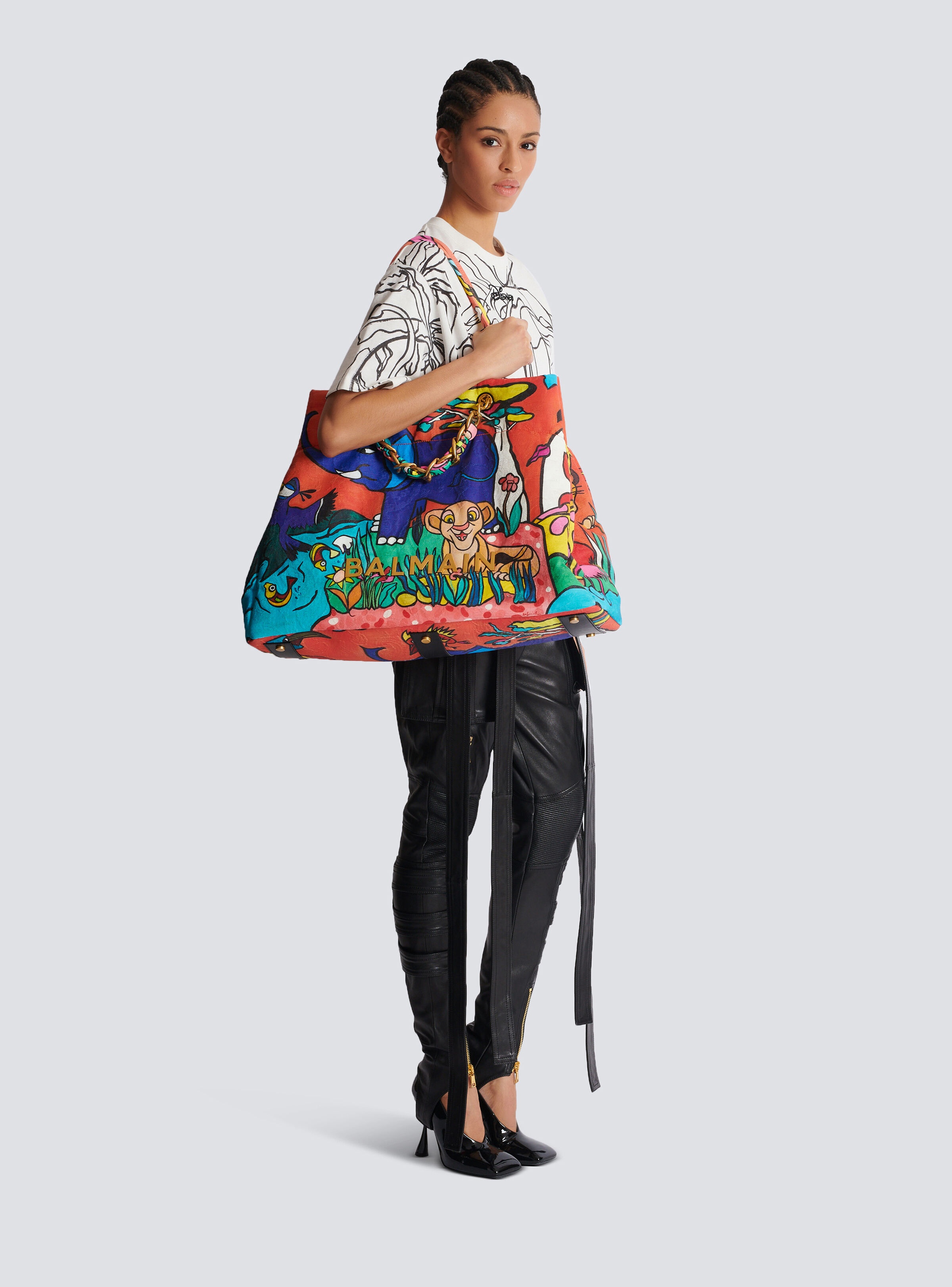 Disney x Balmain: The Lion King - 1945 Soft XXL tote bag in Enfant Précoce print - 2