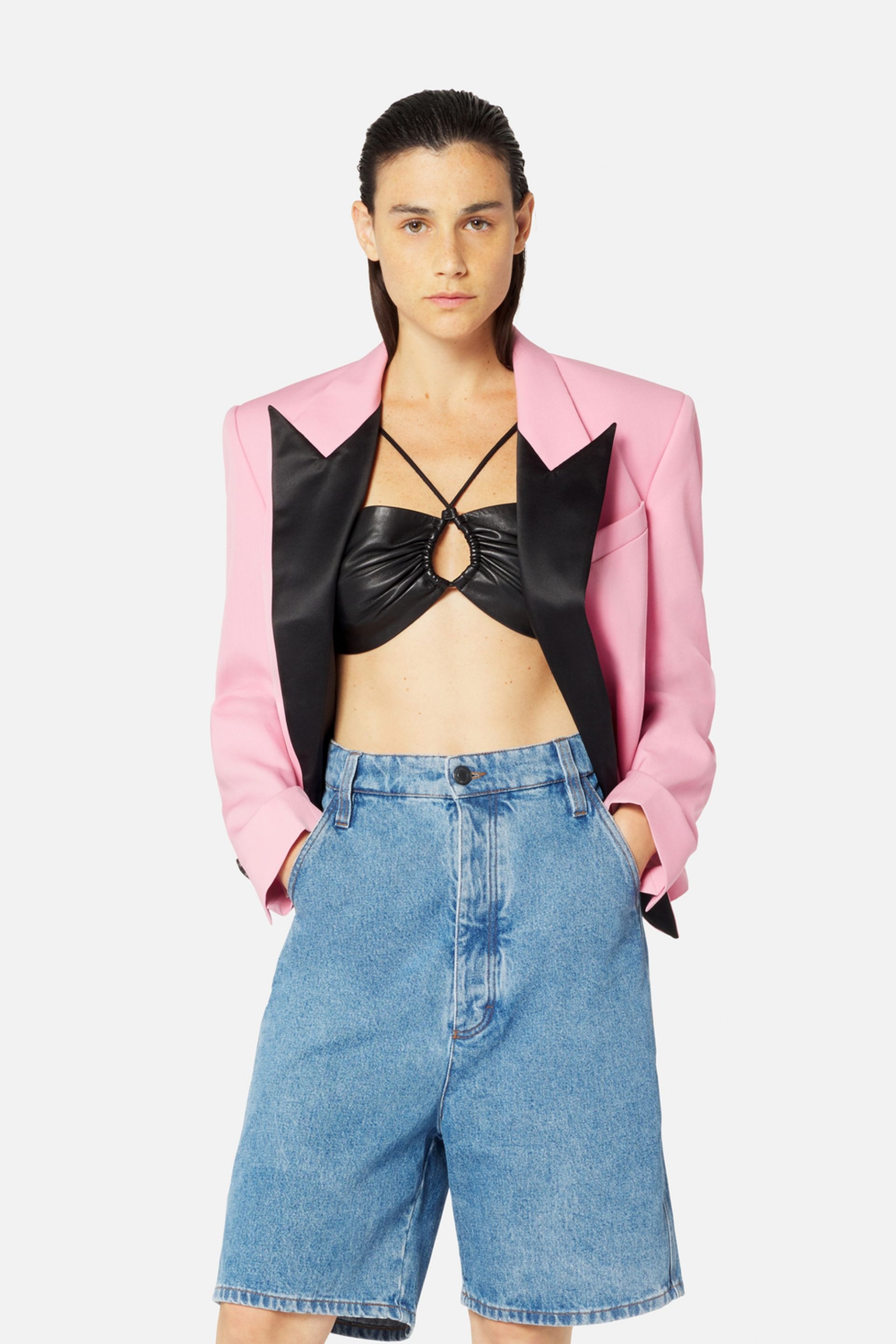 Short Jacket With Contrasted Lapel Collar - 2