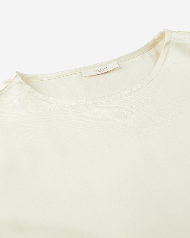 Wide fit shiny satin shirt 6