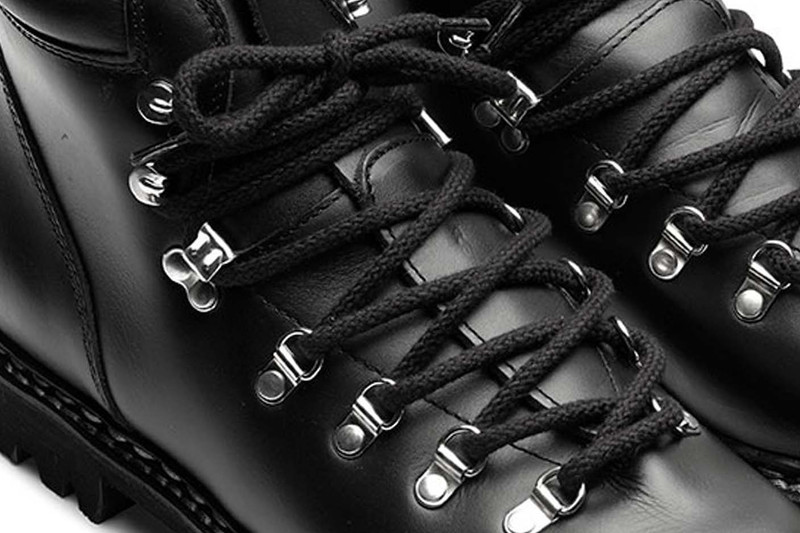 Avoriaz Black Silk - Rubber Sole 6
