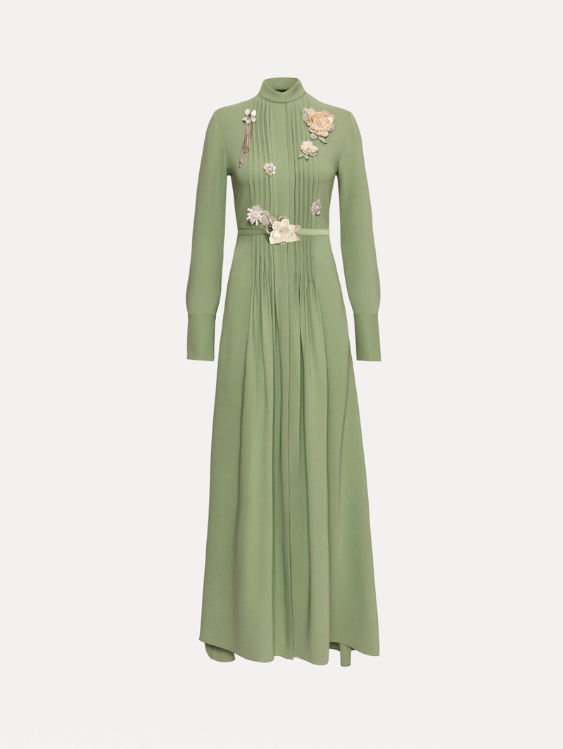 BROOCH EMBROIDERED LONG SLEEVE CAFTAN 1
