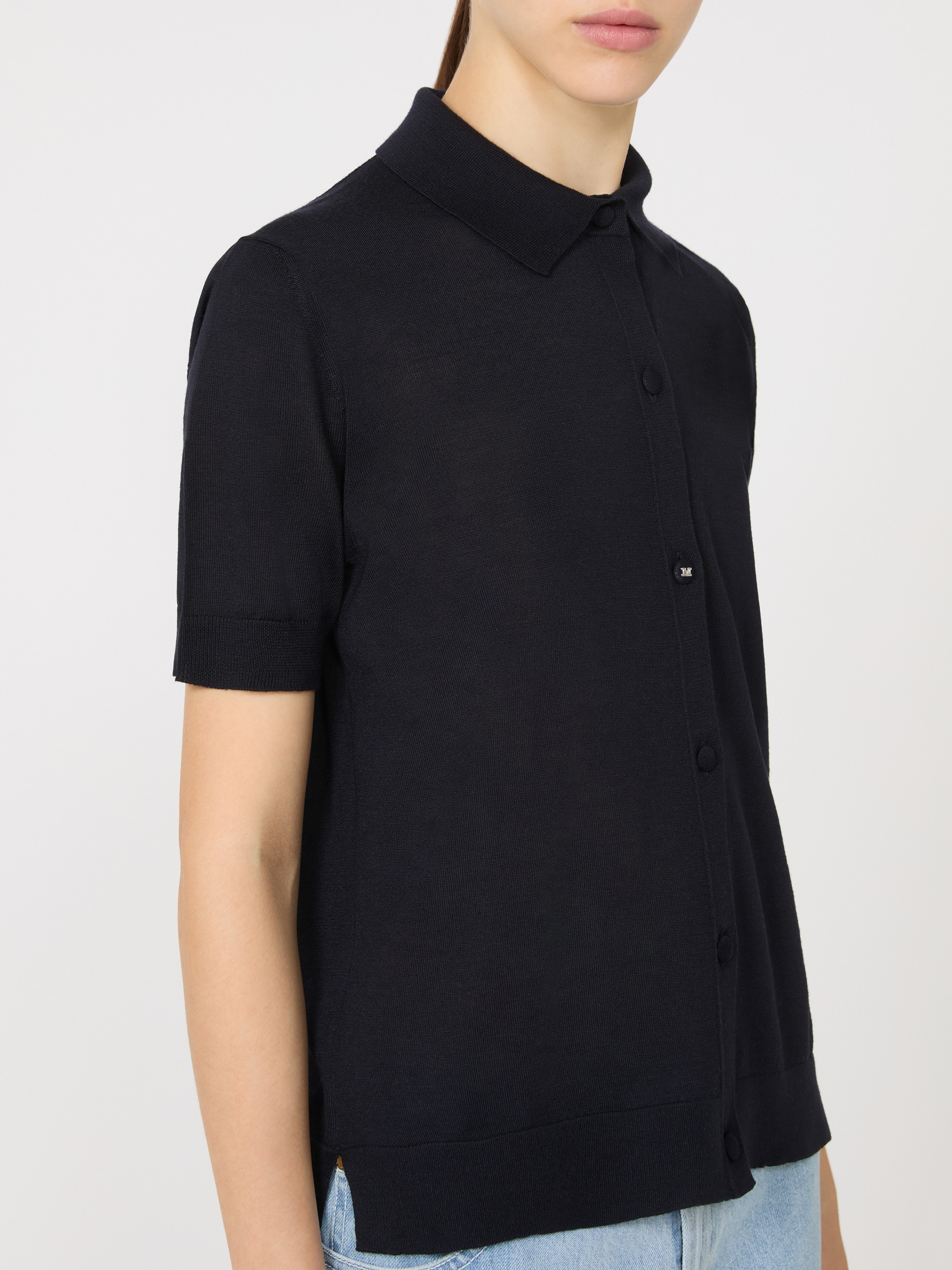 ROMANIA Slim-fit fine wool cardigan - 5