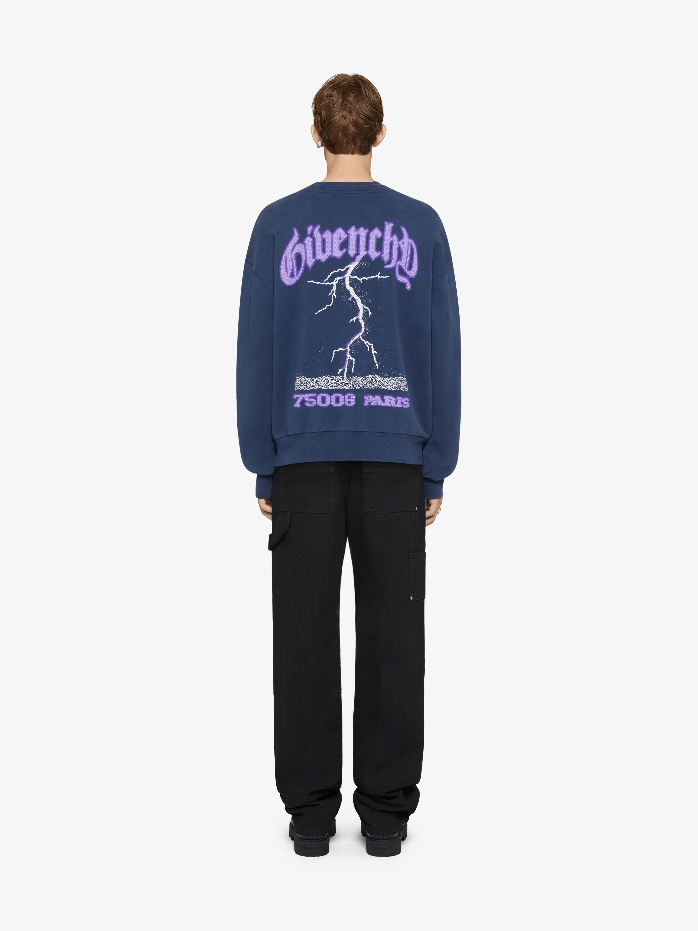 BOXY FIT SWEATSHIRT IN FLEECE WITH REFLECTIVE ARTWORK - 4