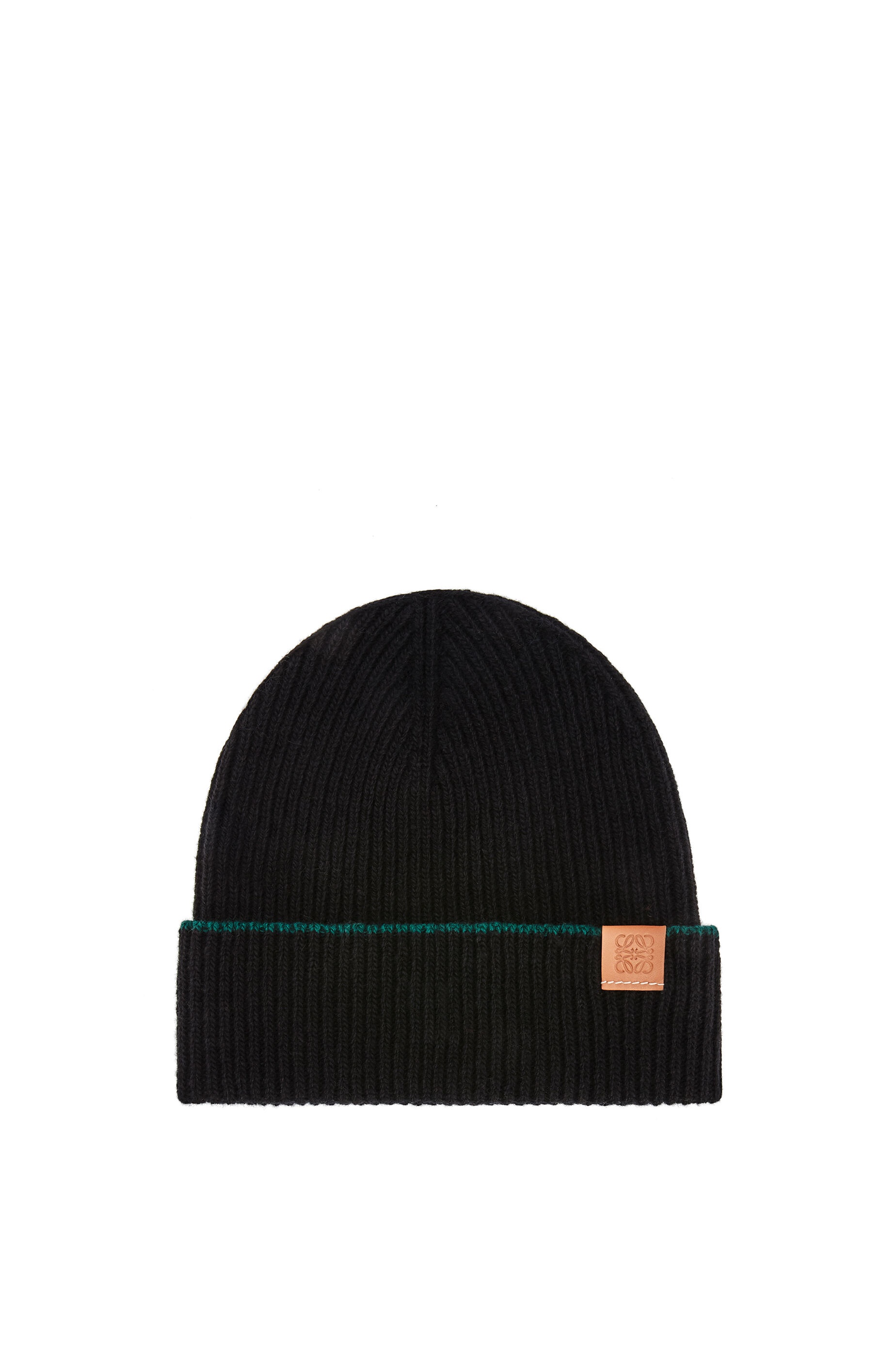 Knitted beanie hat in wool - 2