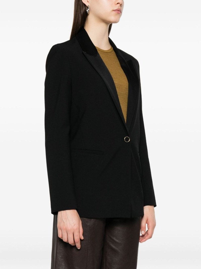 single-breasted blazer 3