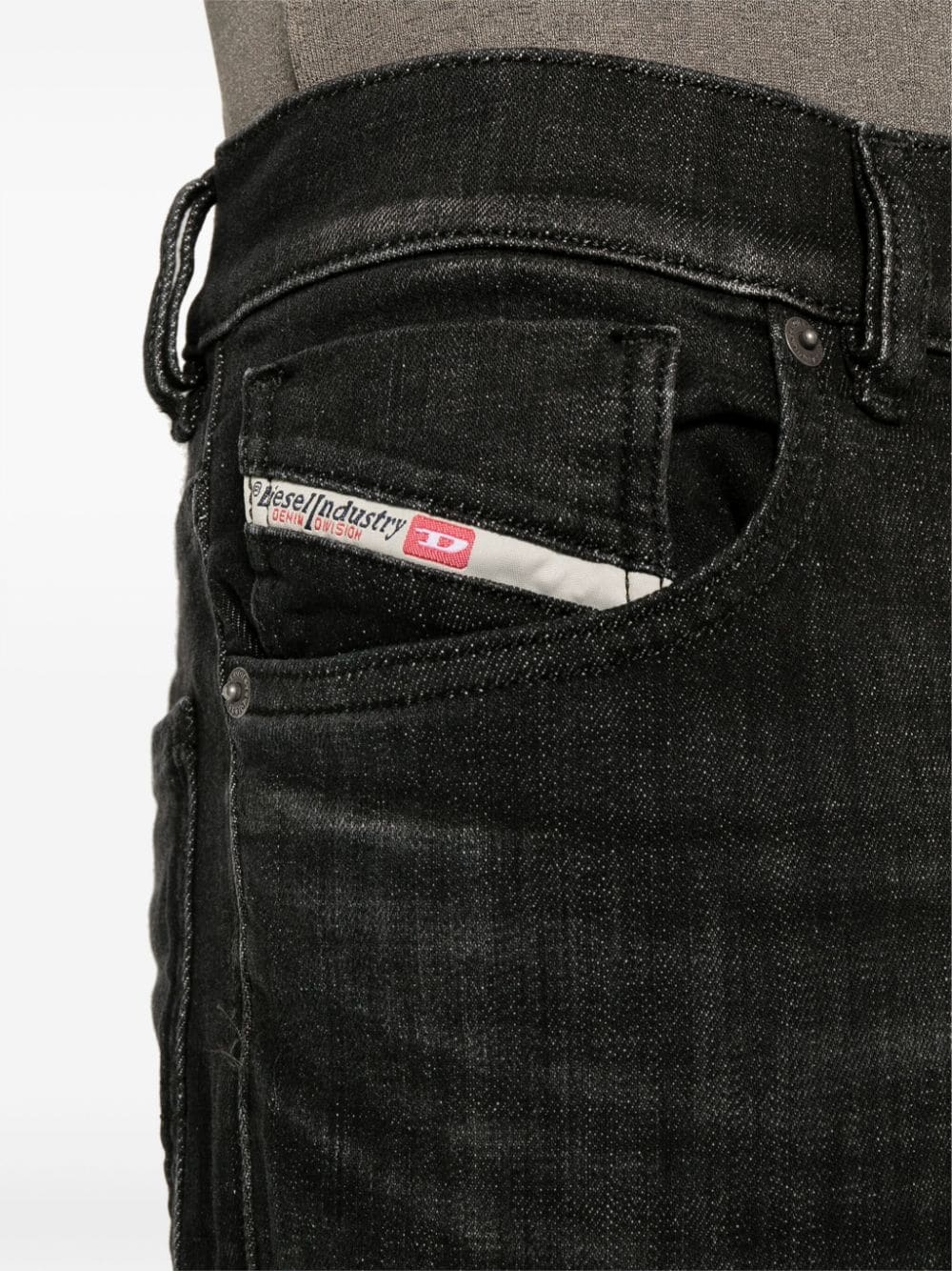 logo-patch cotton-blend tapered jeans - 5