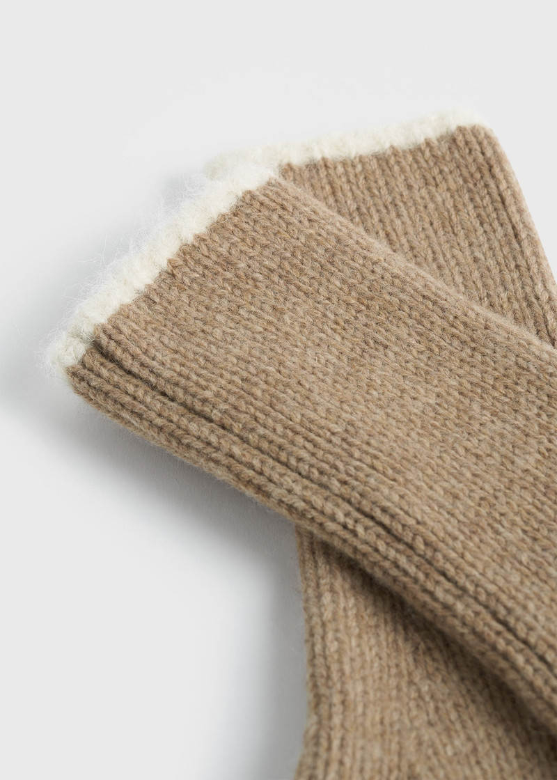 Contrast-edge mittens soft camel 3