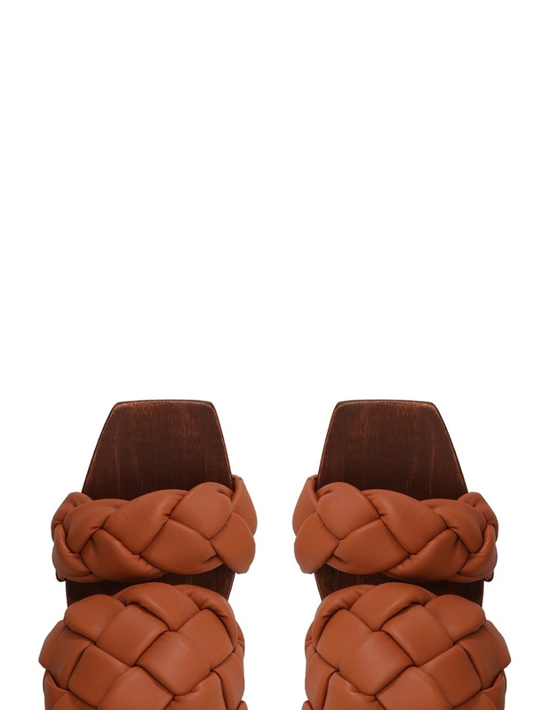 BRAIDED NAPPA CLOG 8