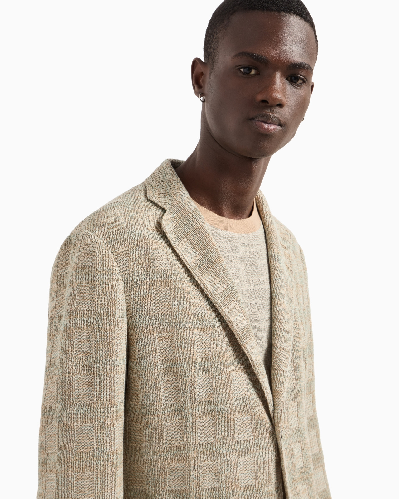 SINGLE-BREASTED JACKET IN A CHECK-MOTIF KNIT - 5