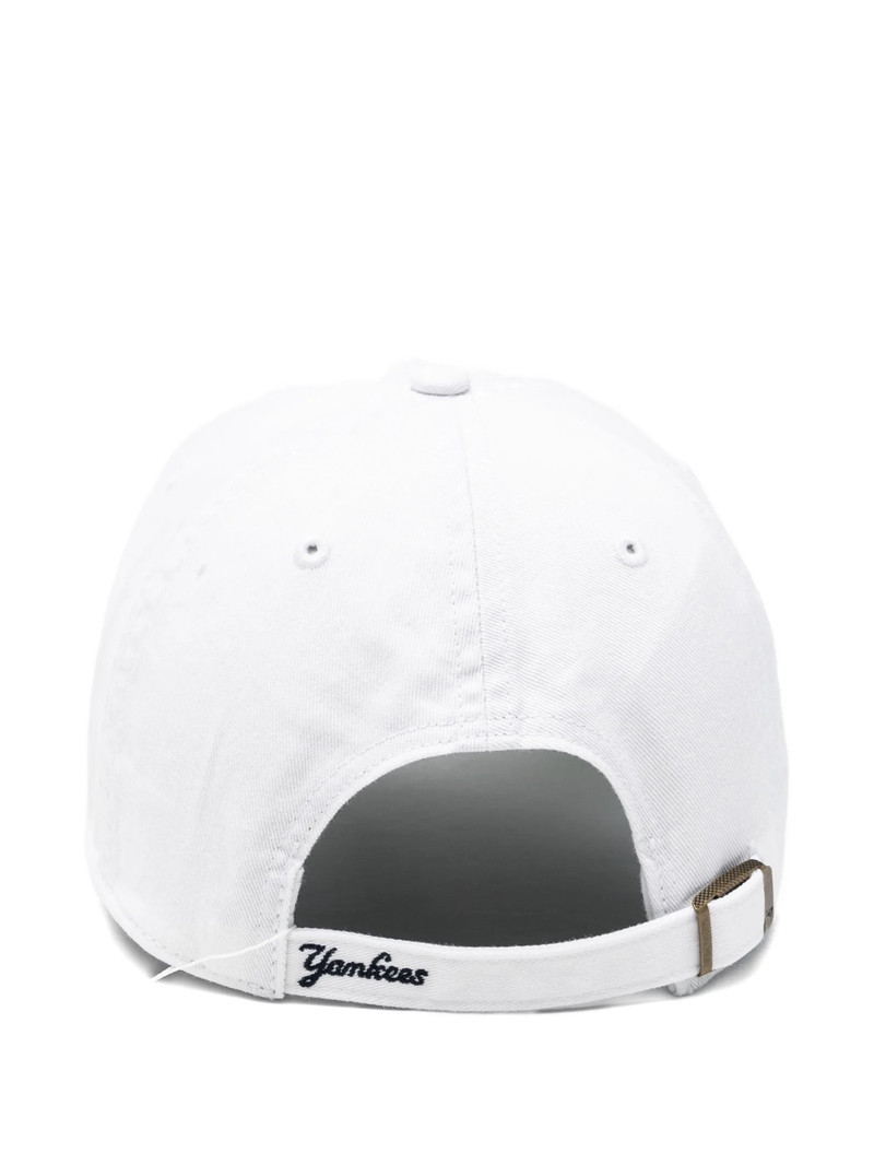 Sporty & Rich Sporty & Rich Embroidered Cap outlook