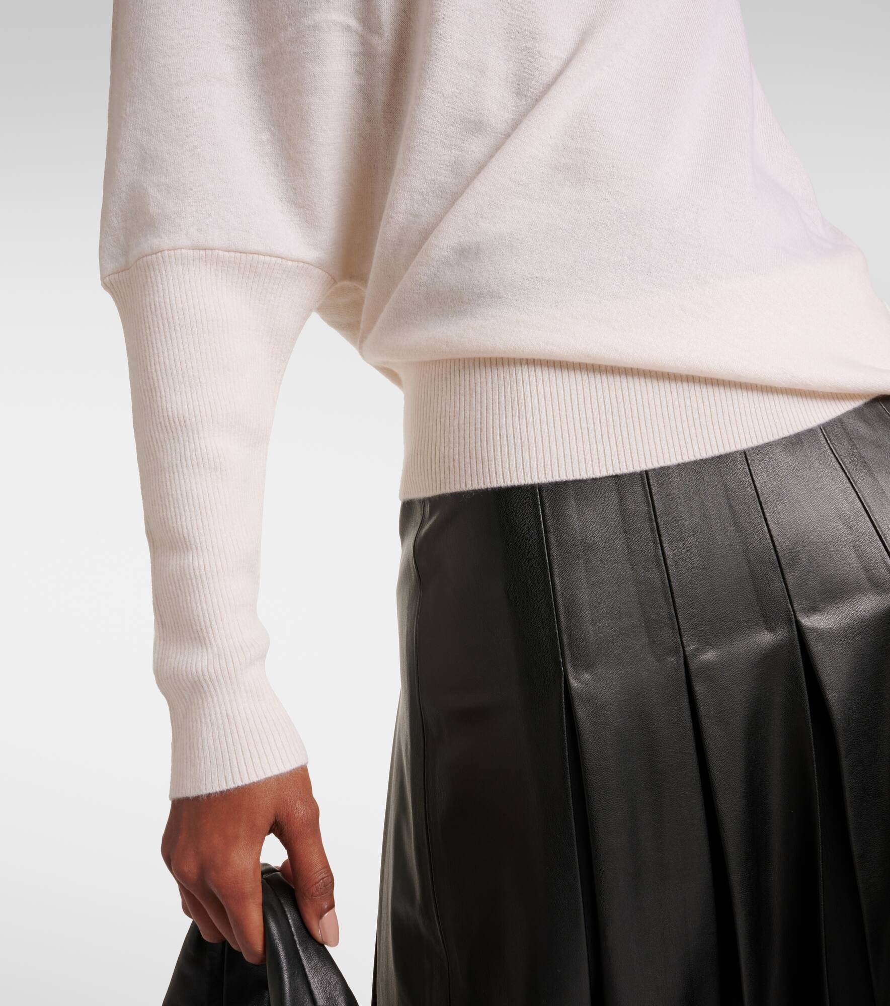 Grainge off-shoulder cashmere sweater - 5