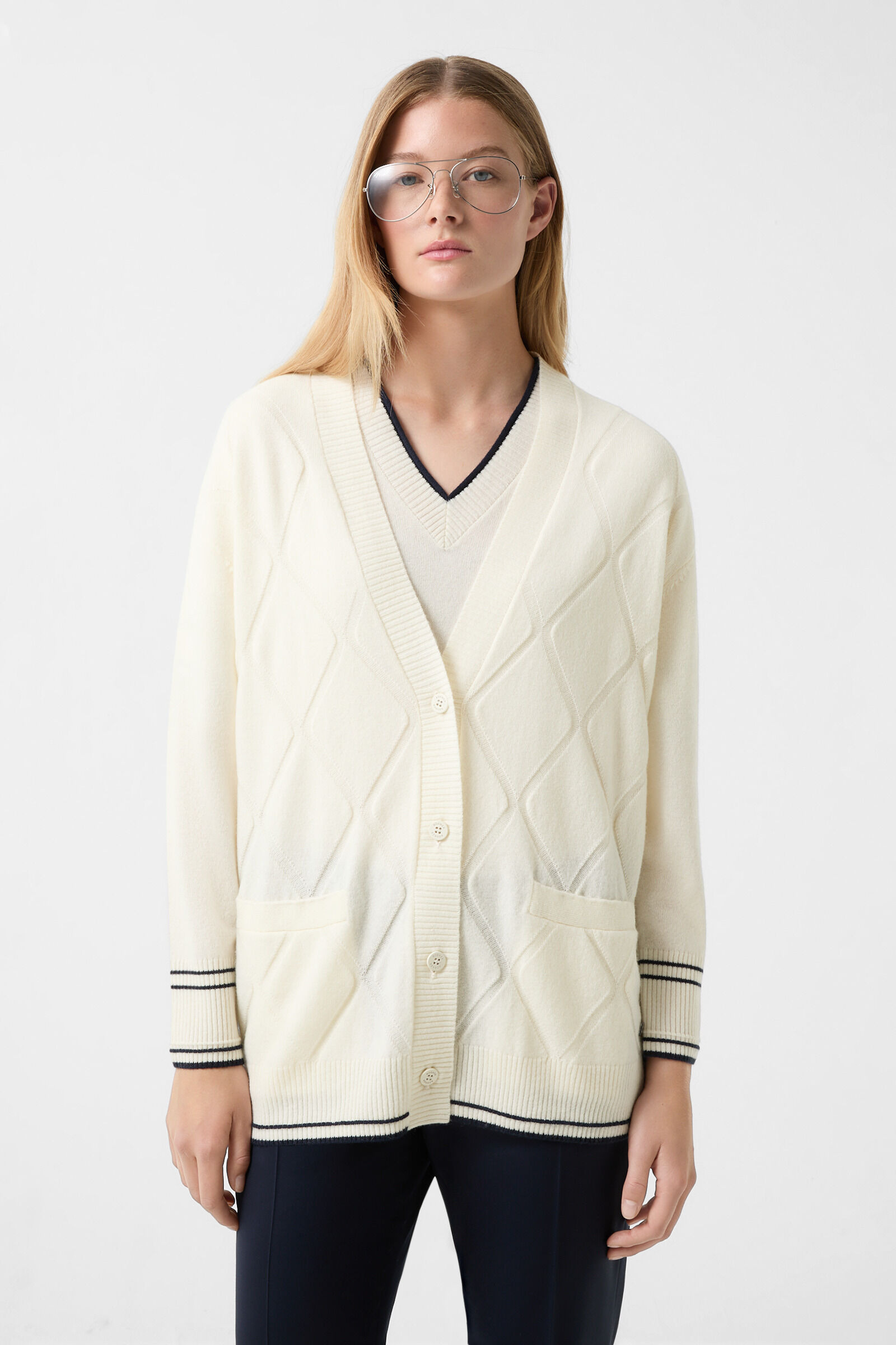 Cardigan Cherry in Cream - 2