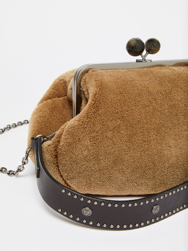 MALIA Medium Pasticcino Bag with long pile fabric 4