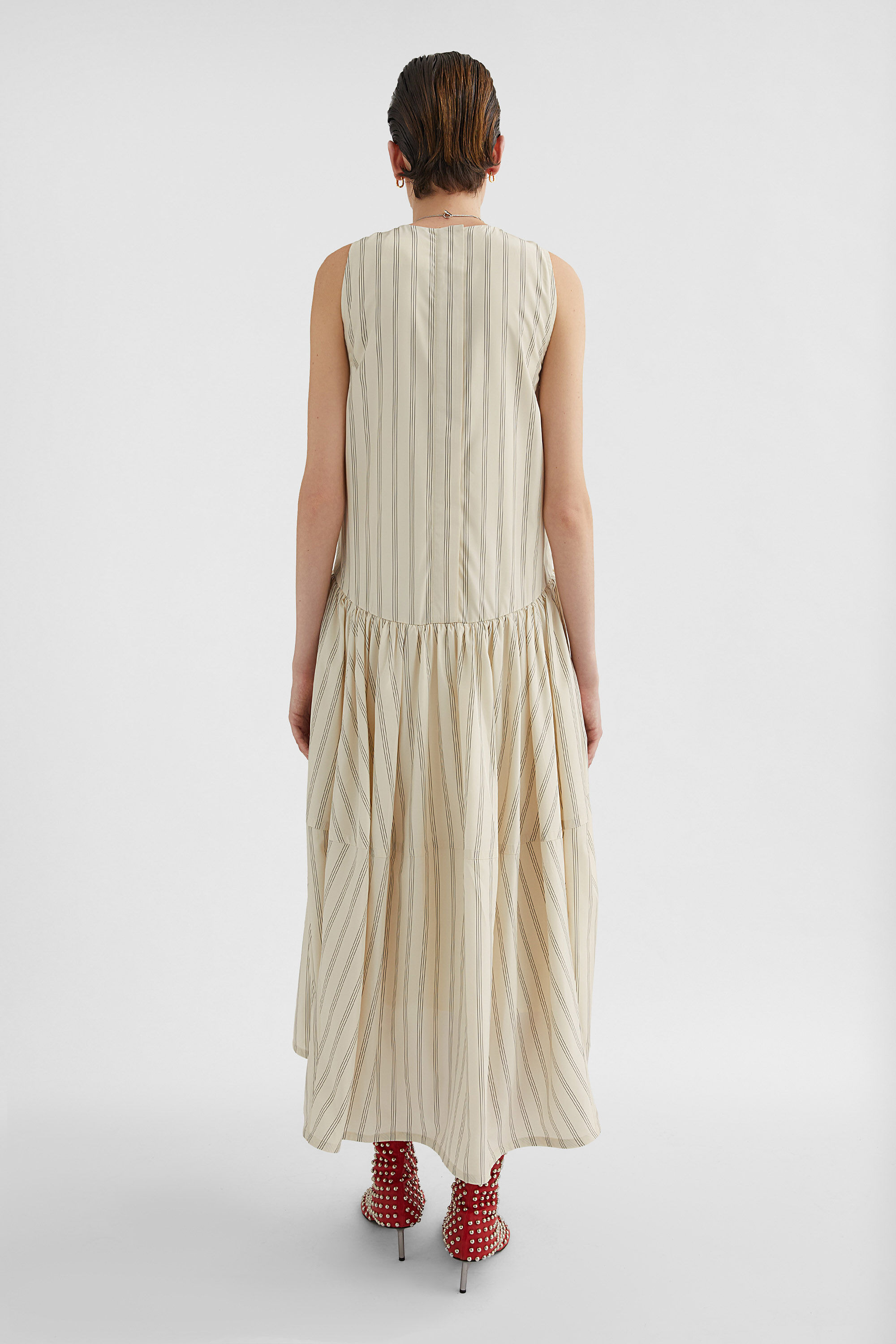 Crew-Neck Dress - 4