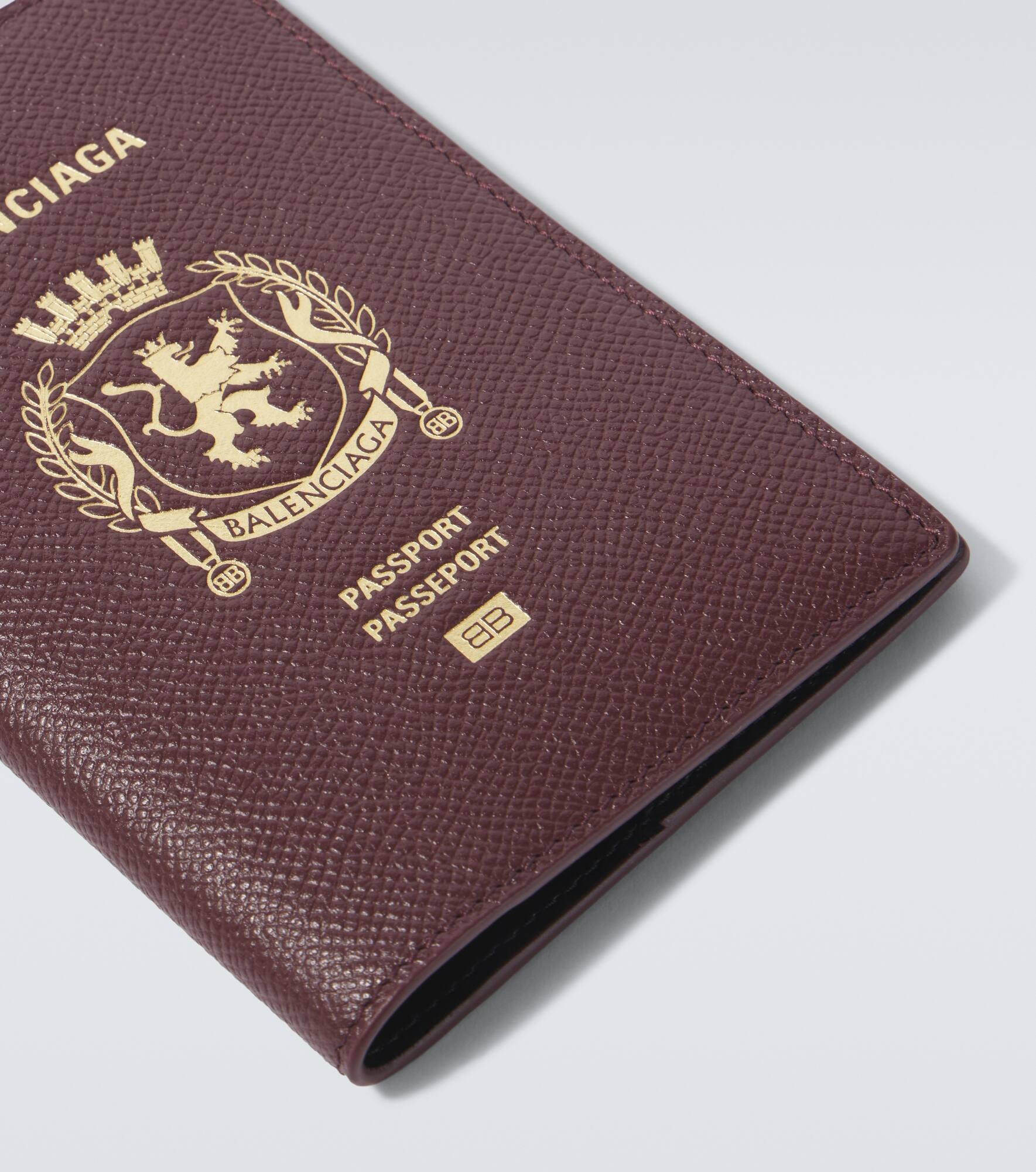 Logo leather passport holder - 4