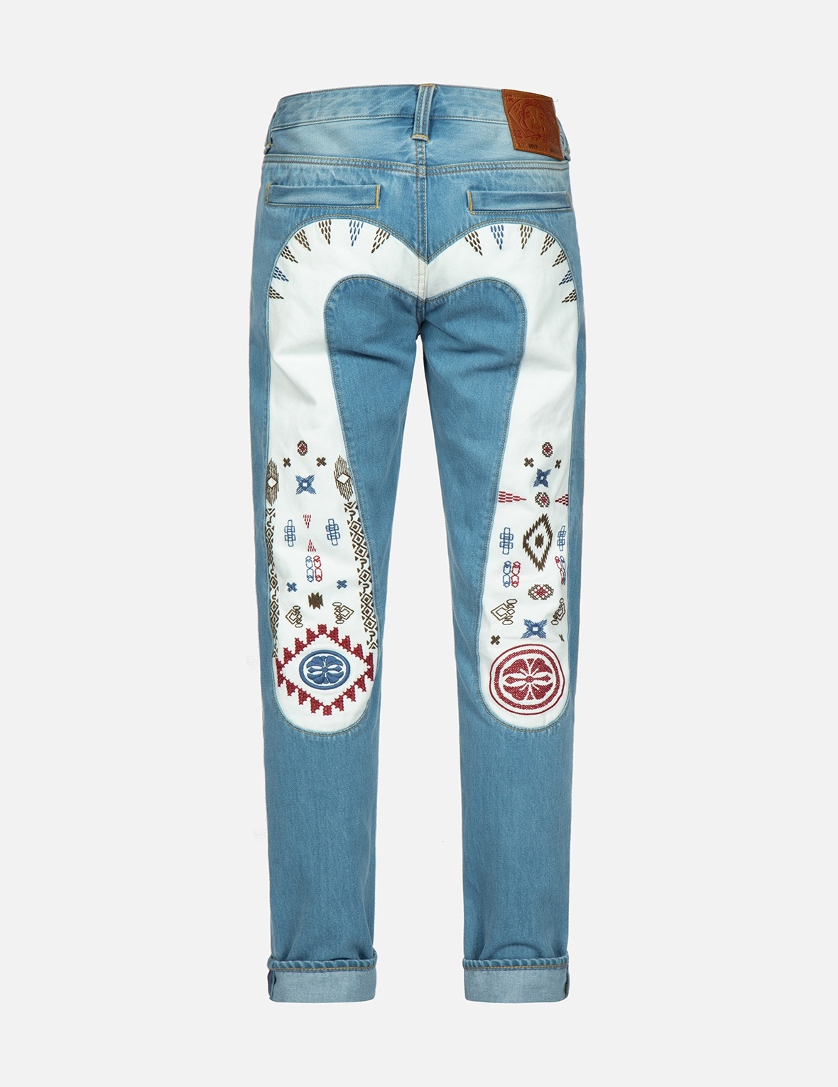 NOMADIC-PATTERN EMBROIDERED DAICOCK INSERT CARROT-FIT JEANS #2017 - 2