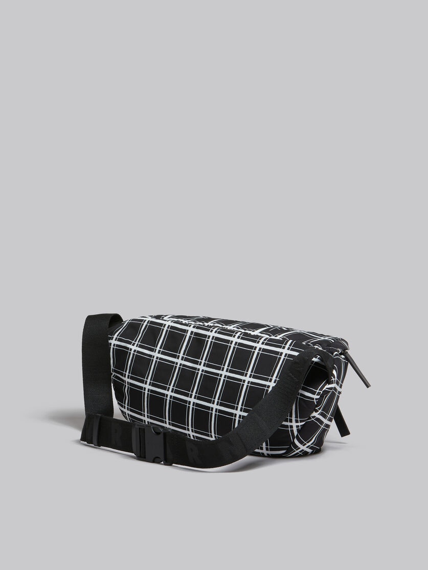 BLACK CHECKED PUFF BELT BAG - 3