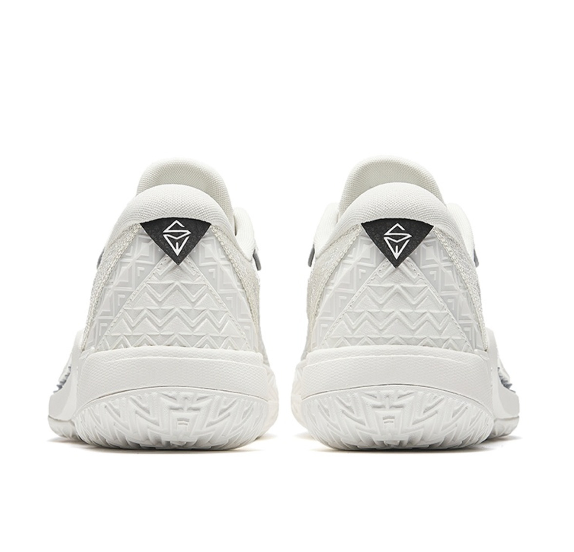 ANTA Shock Wave 6 'White Silver' 112431106Q-6 - 3