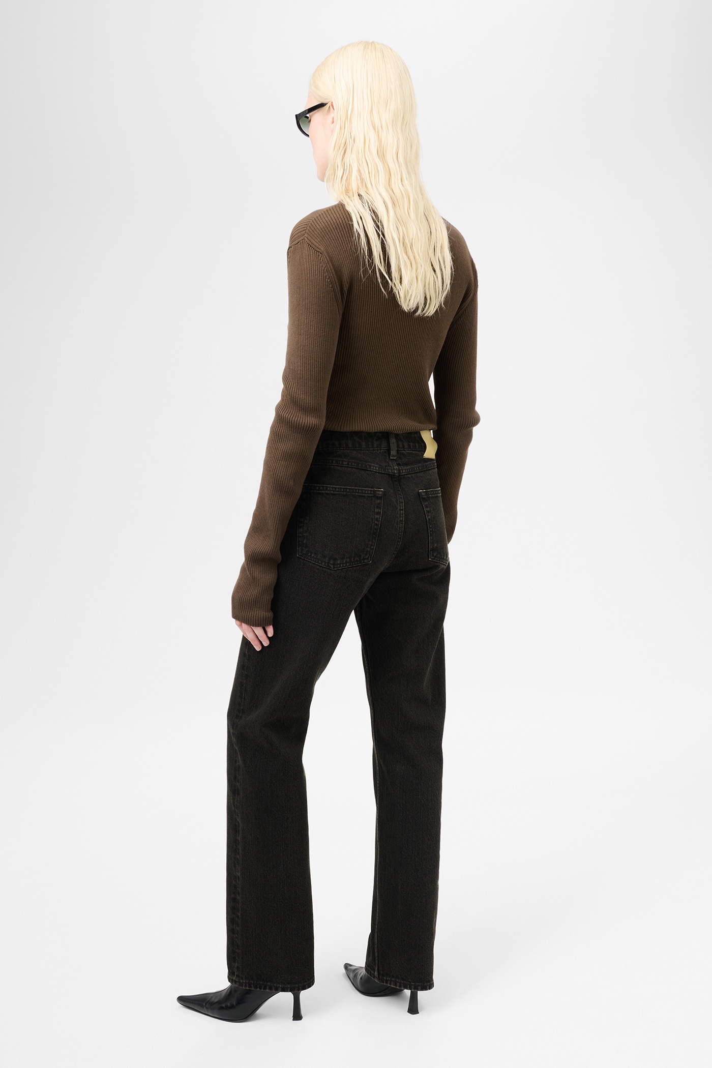 Linear Cut Kamari Black Chain Twill - 4