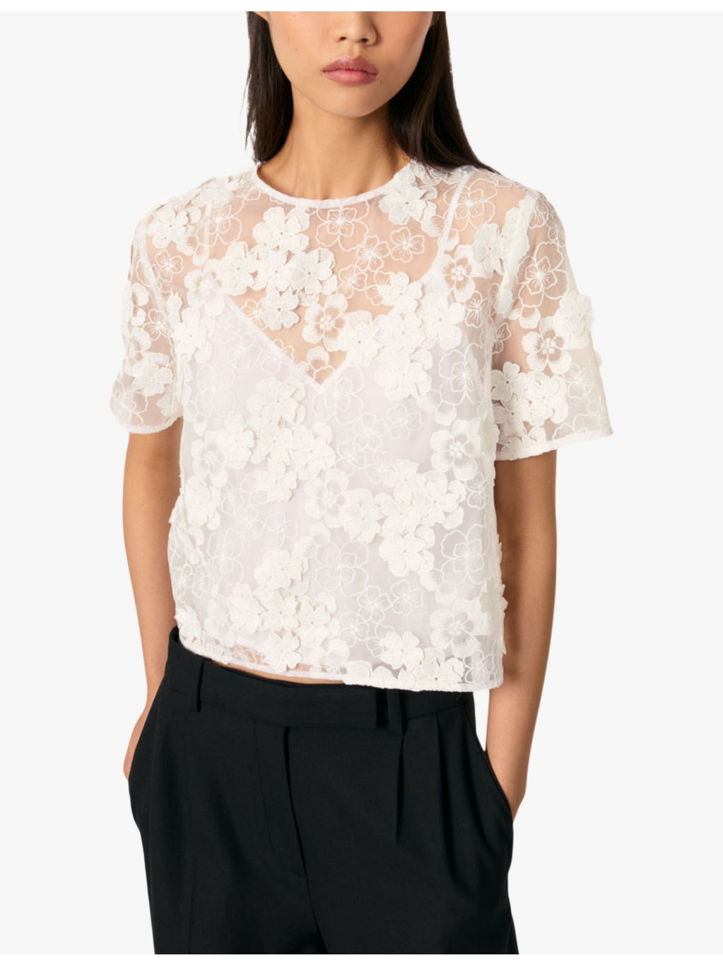 Flower-embroidered short-sleeve woven top - 3