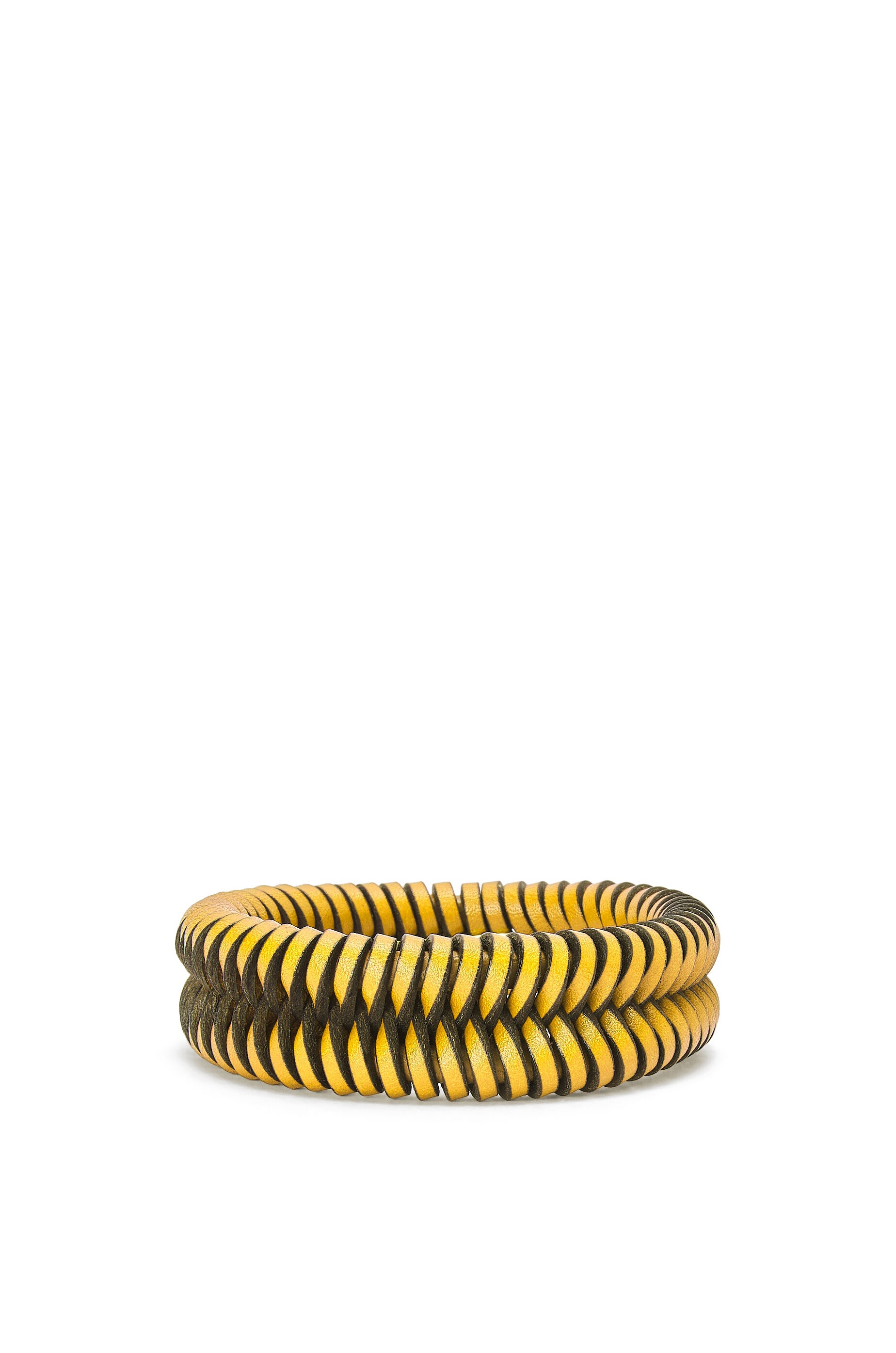 Interlock bangle in classic calfskin - 1
