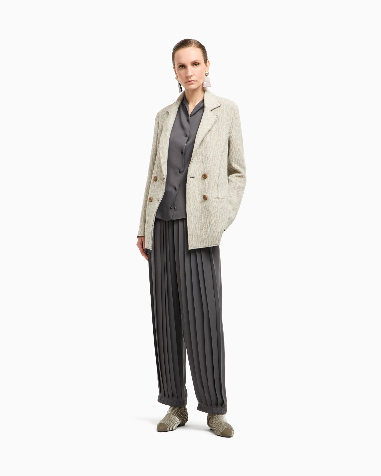 DOUBLE-BREASTED JACKET IN A JACQUARD CASHMERE AND VISCOSE JERSEY - 2