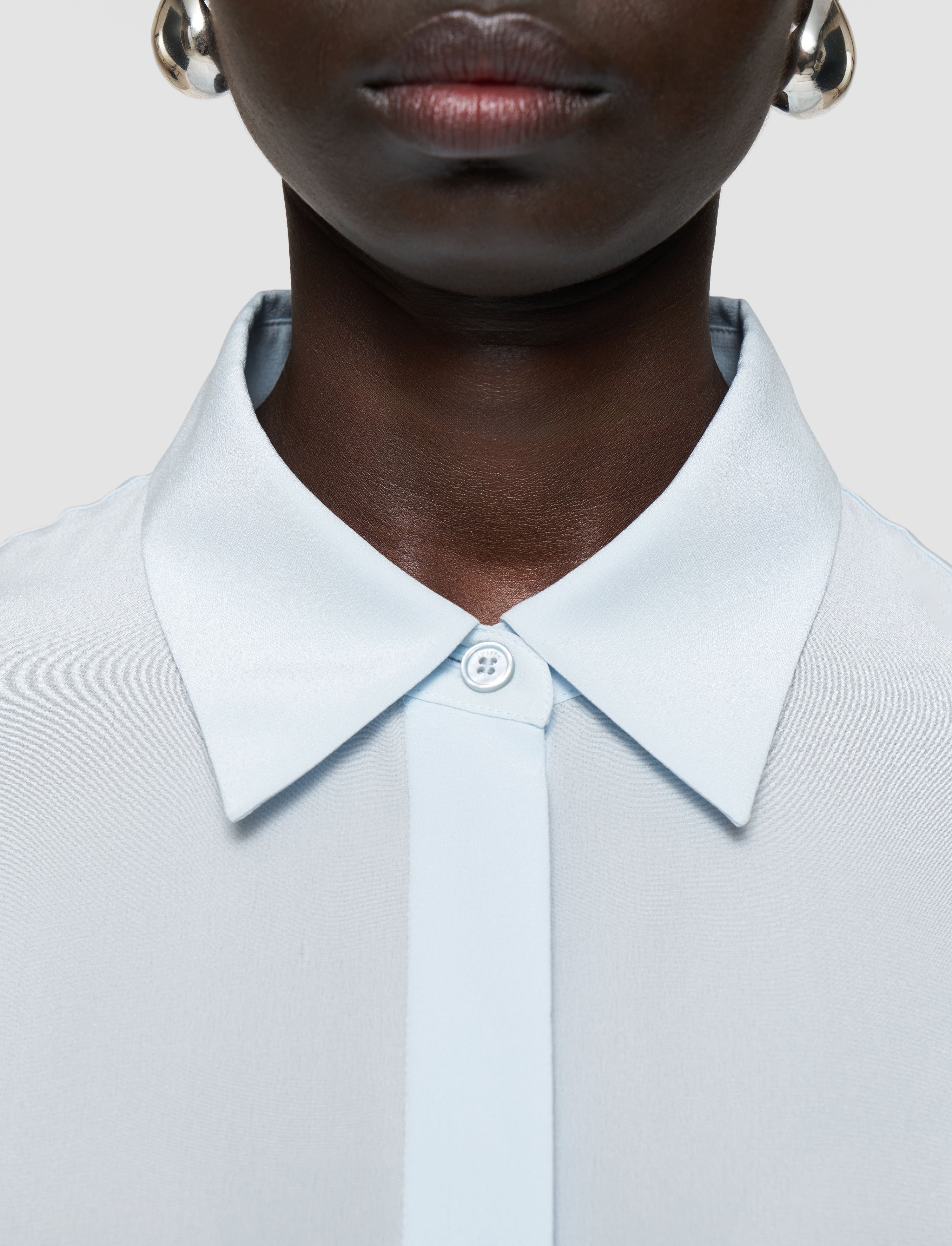 Bold Crepe de Soie Silk Blouse - 4
