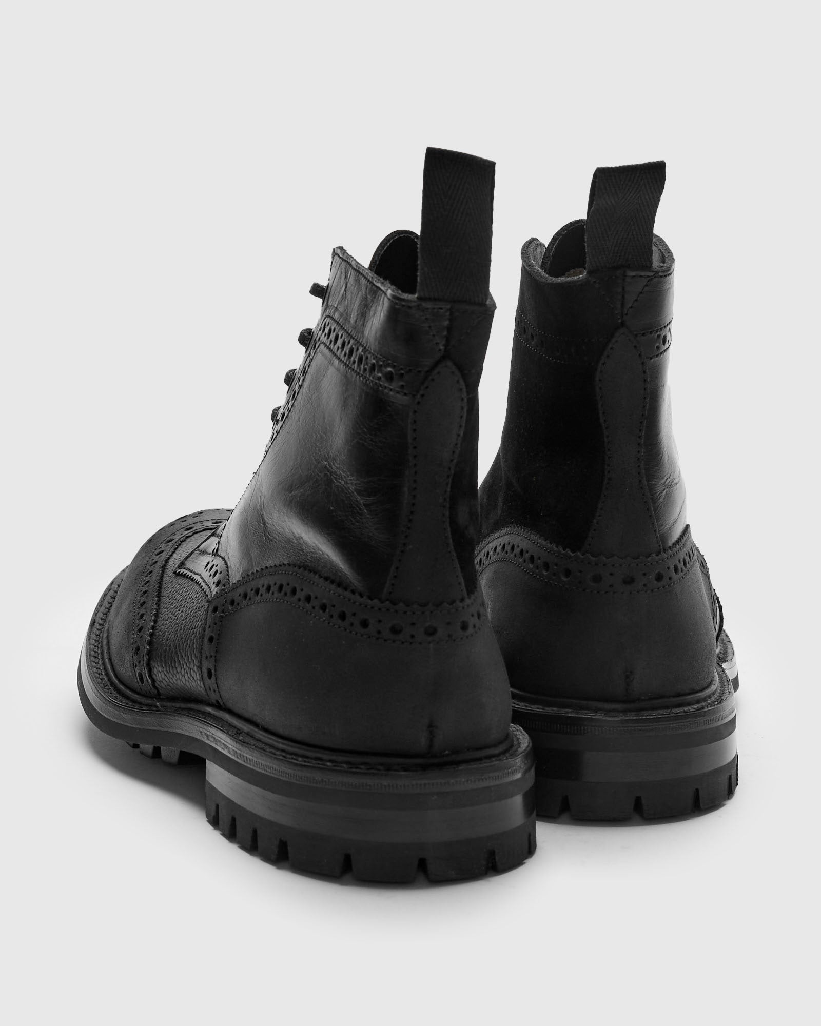 "Overdrive" Stow Boot in Quad Black - 5