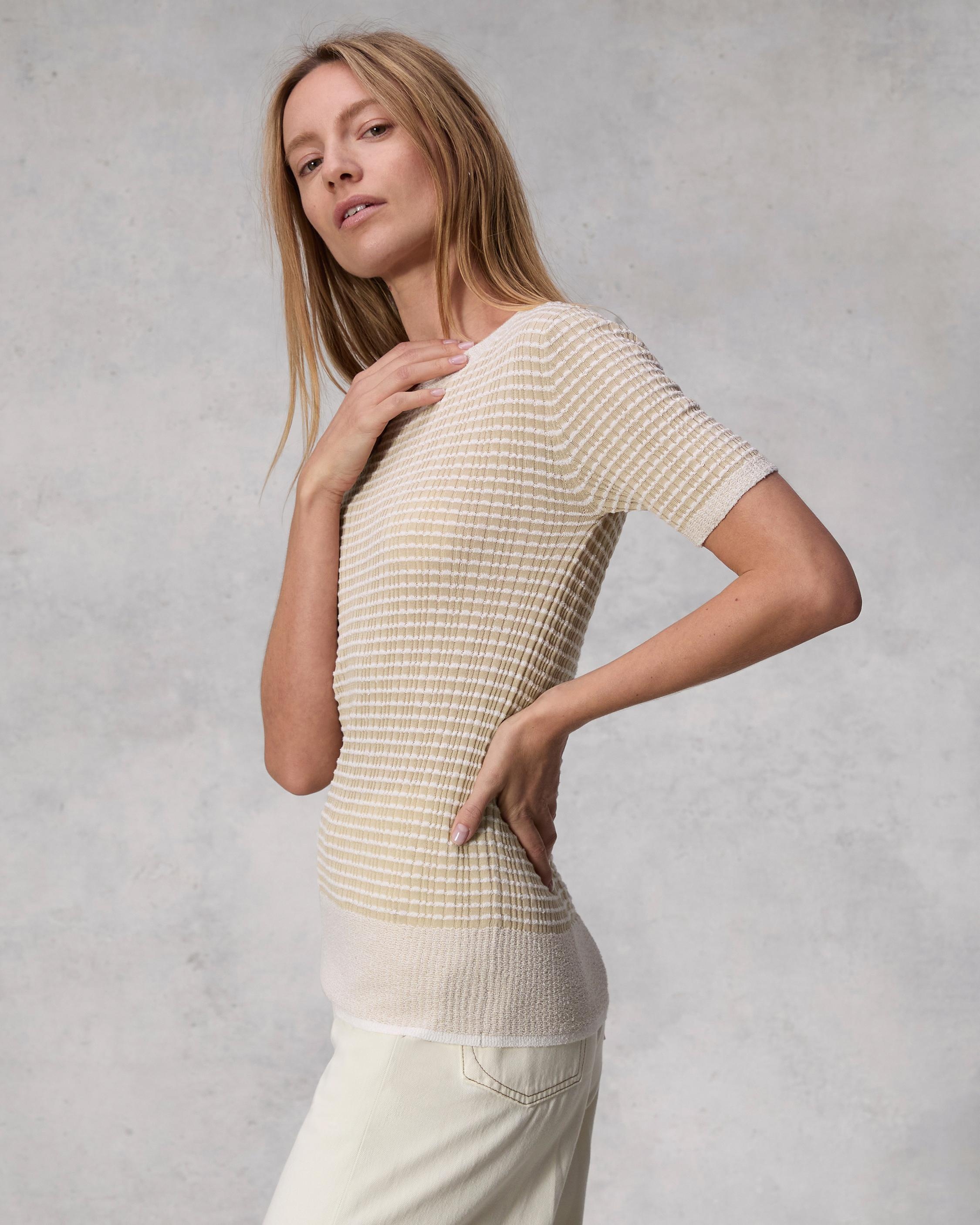 Kilee Striped Cotton Tee
Slim Fit - 4