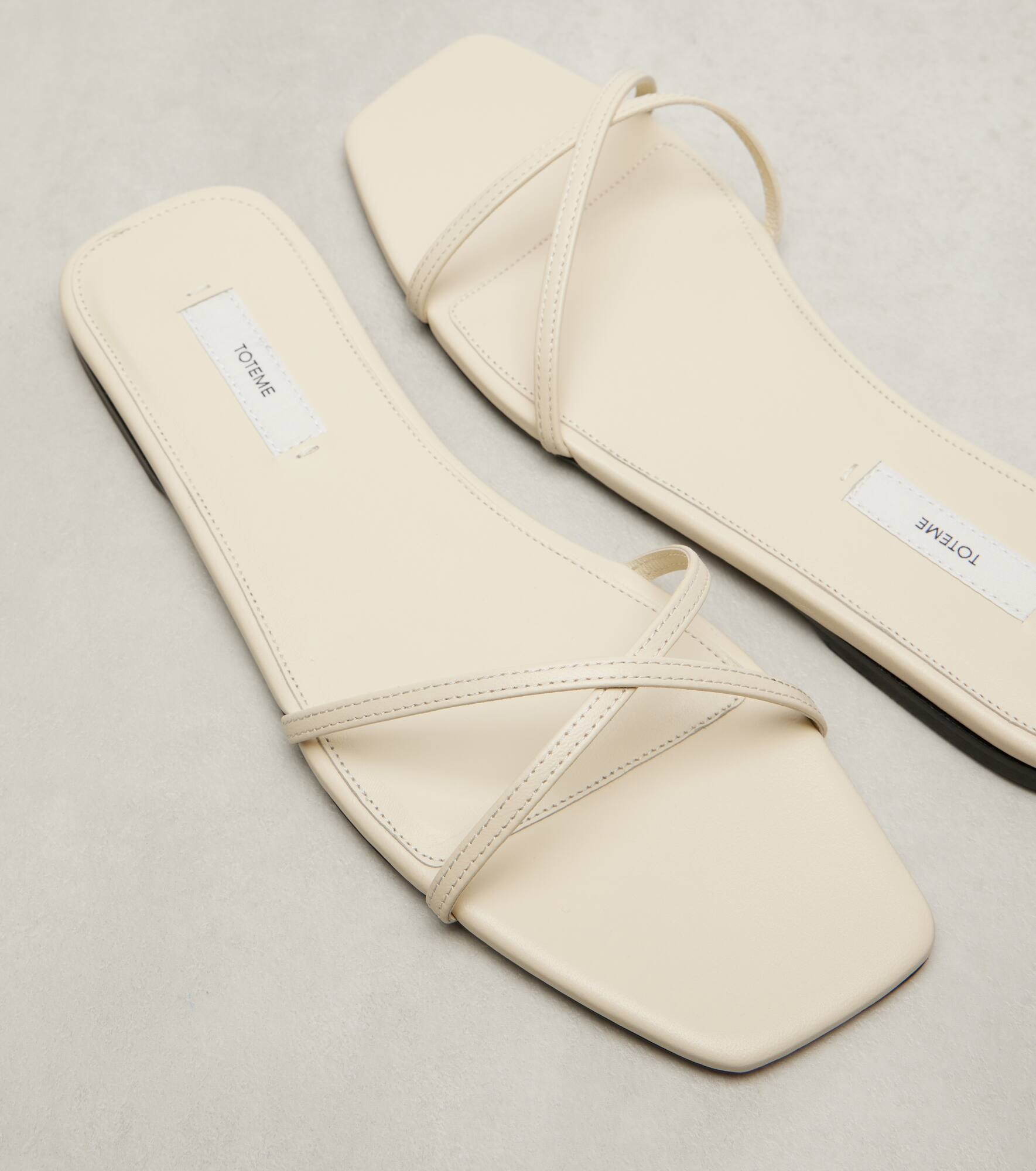 Leather slides - 5